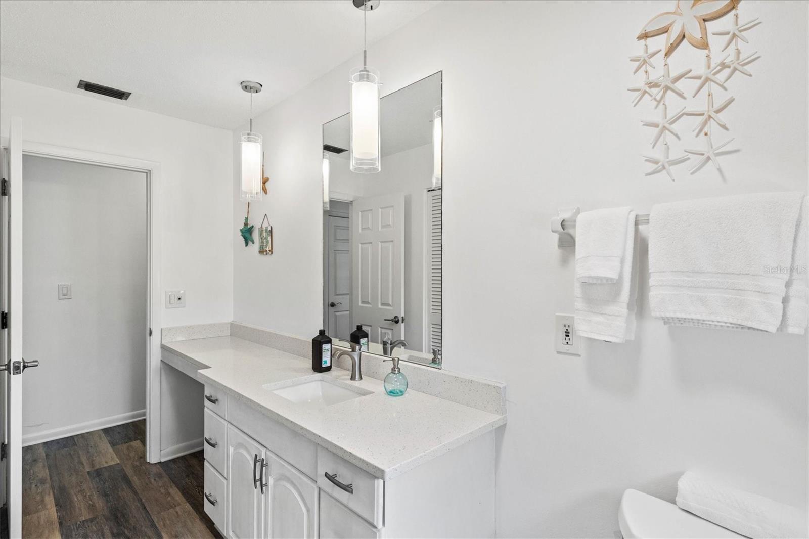 2572 JEFFERSON CIR — photo 41
