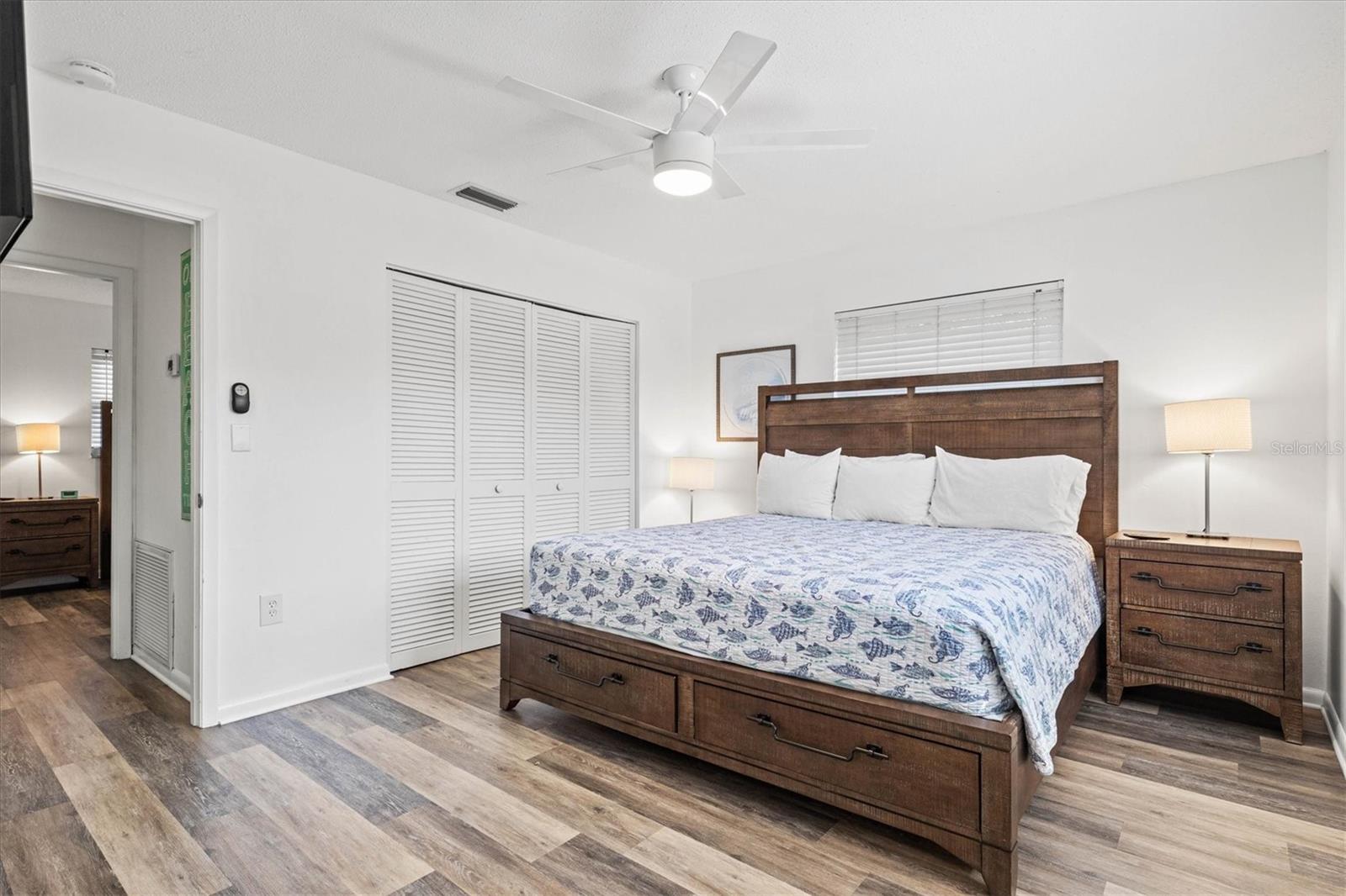 2572 JEFFERSON CIR — photo 30