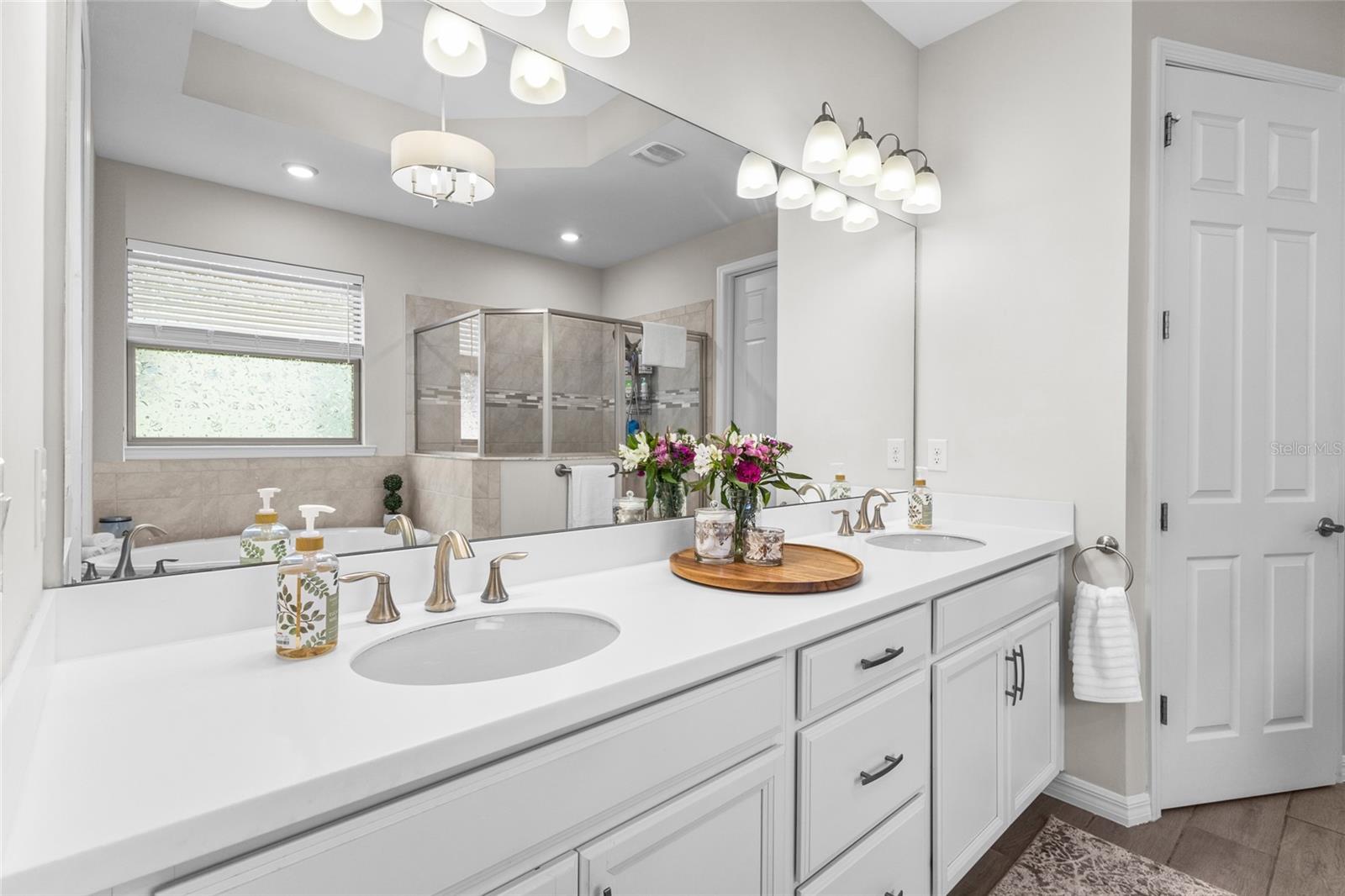 352 TOSCAVILLA BLVD — photo 22
