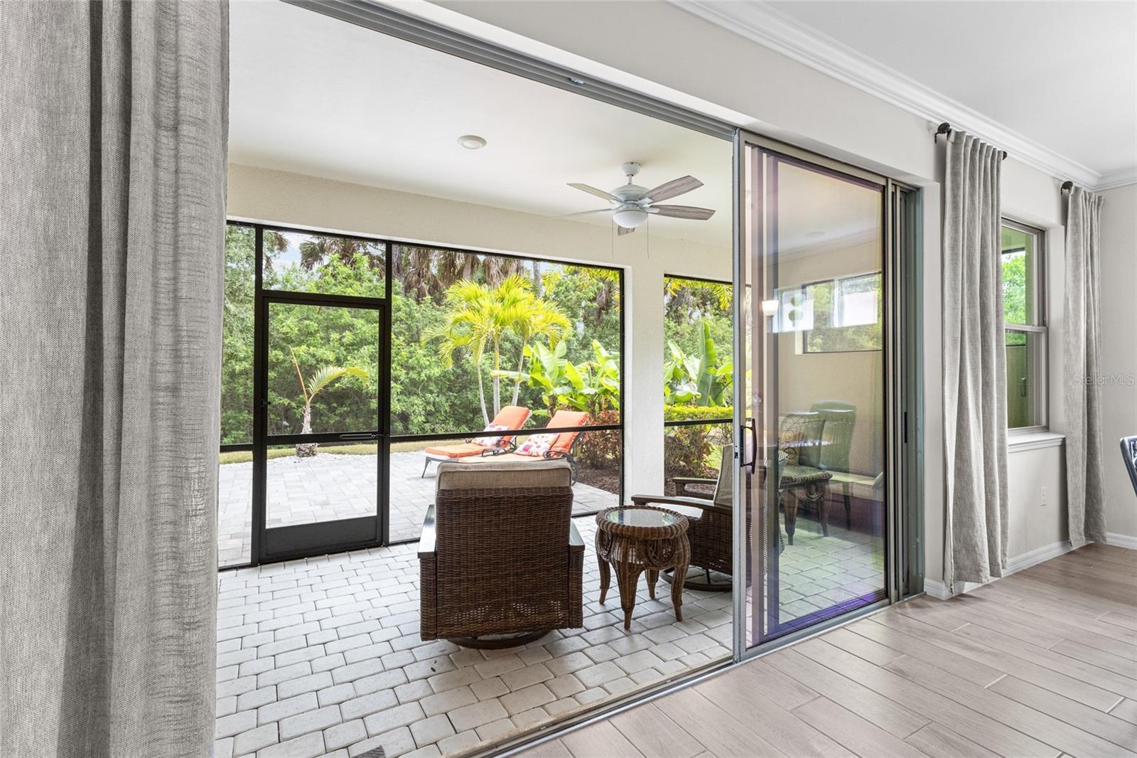 352 TOSCAVILLA BLVD — photo 17