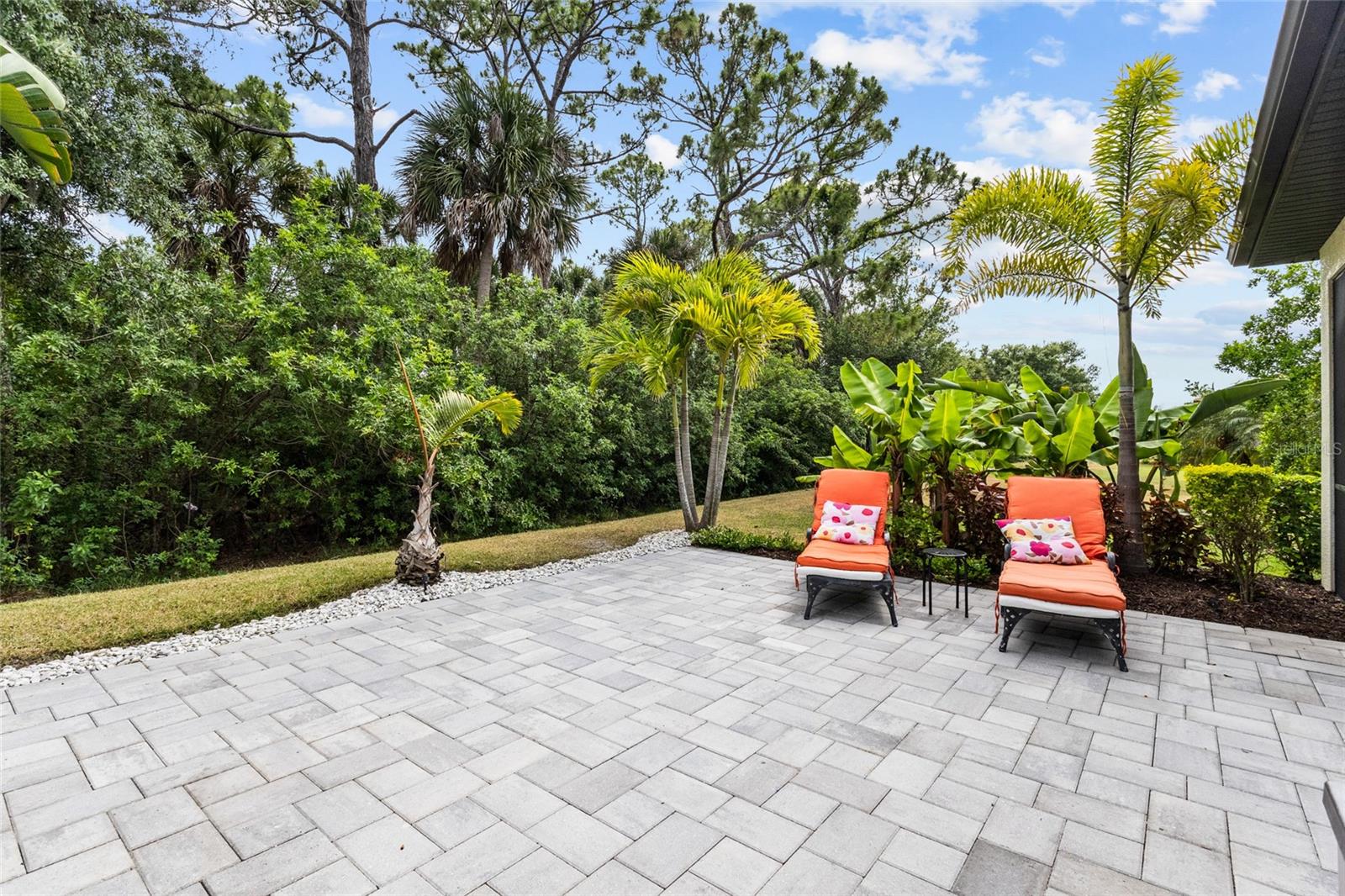 352 TOSCAVILLA BLVD — photo 39