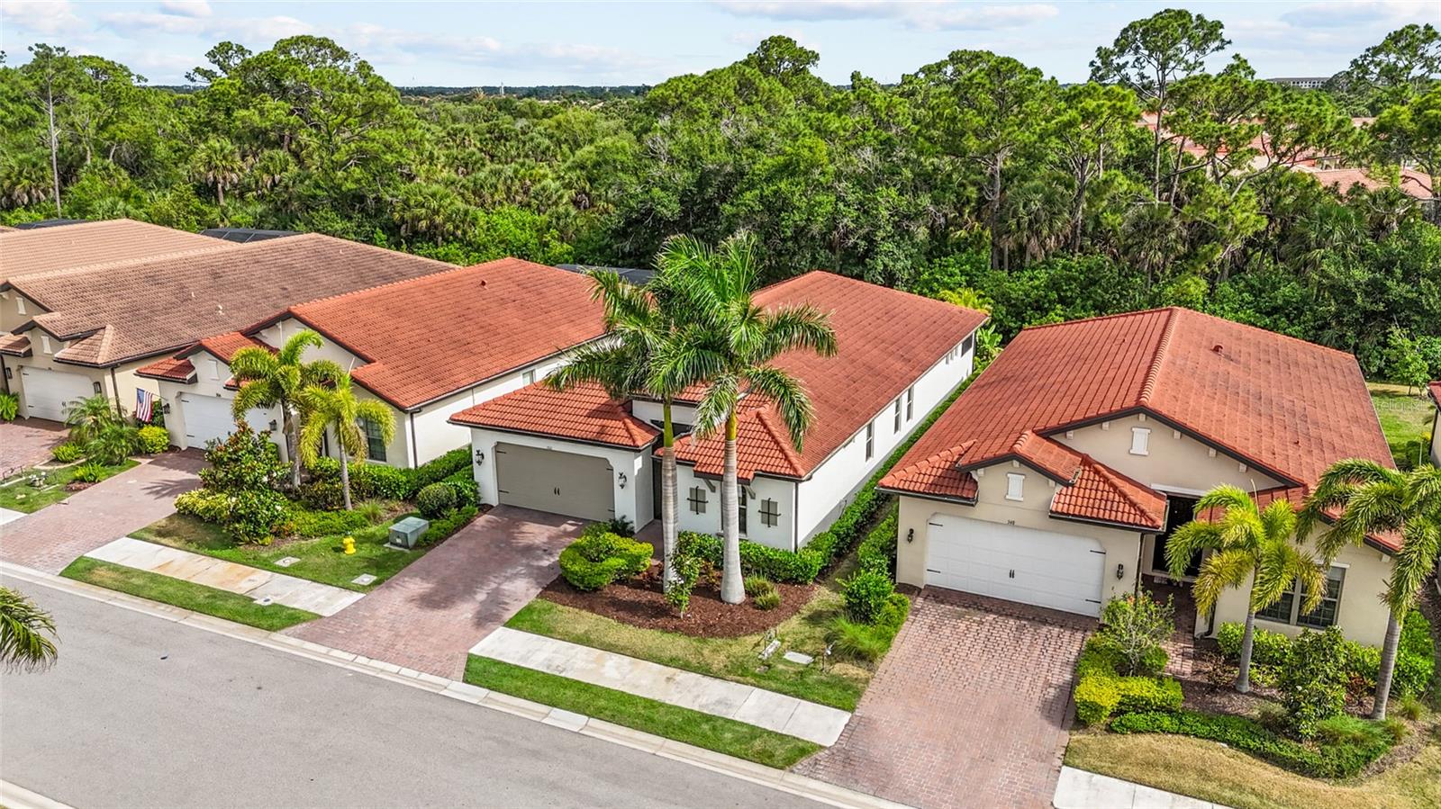 352 TOSCAVILLA BLVD — photo 43