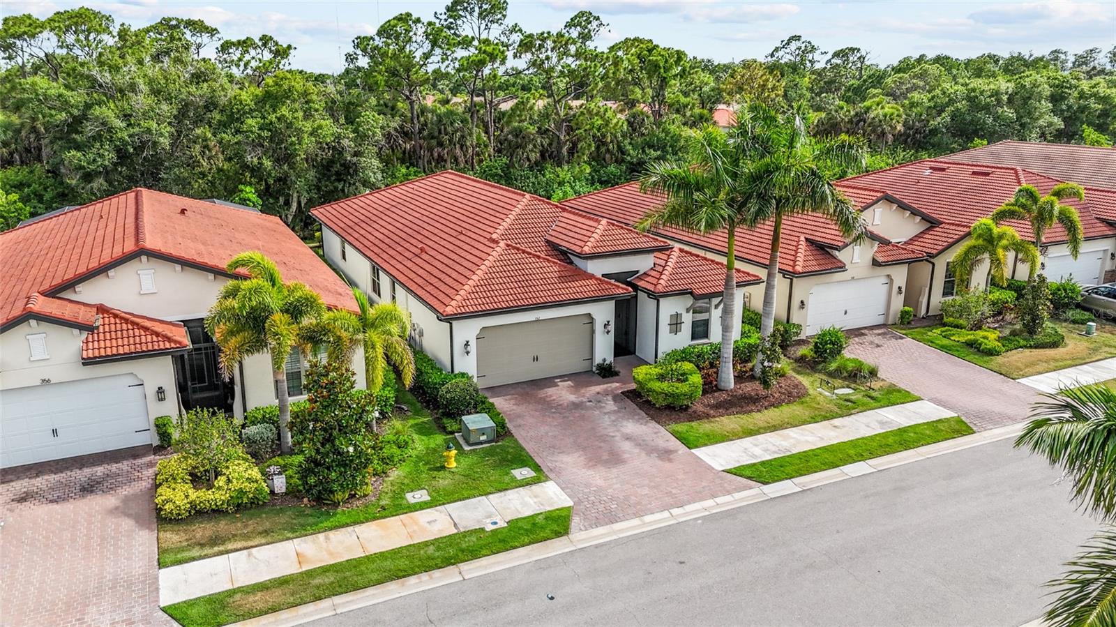 352 TOSCAVILLA BLVD — photo 44