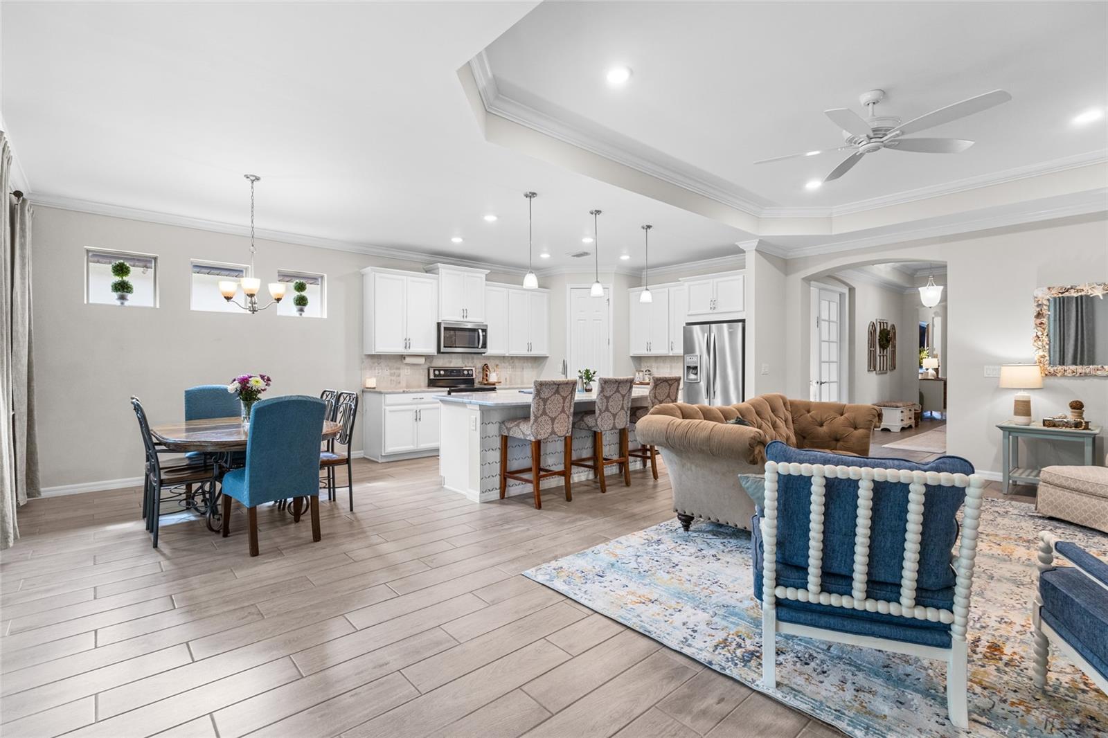 352 TOSCAVILLA BLVD — photo 11