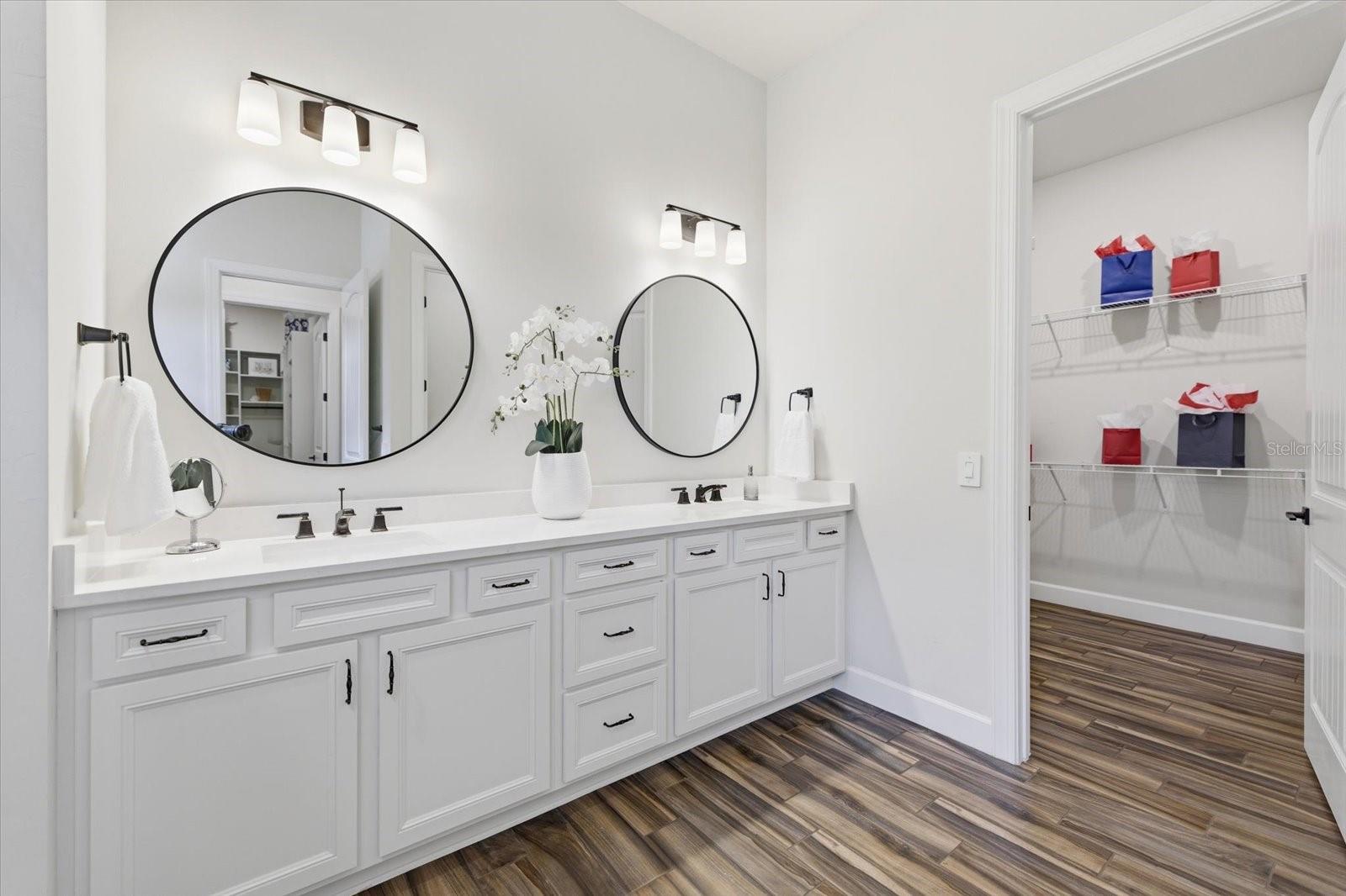 18115 LITTLETON PL — photo 41