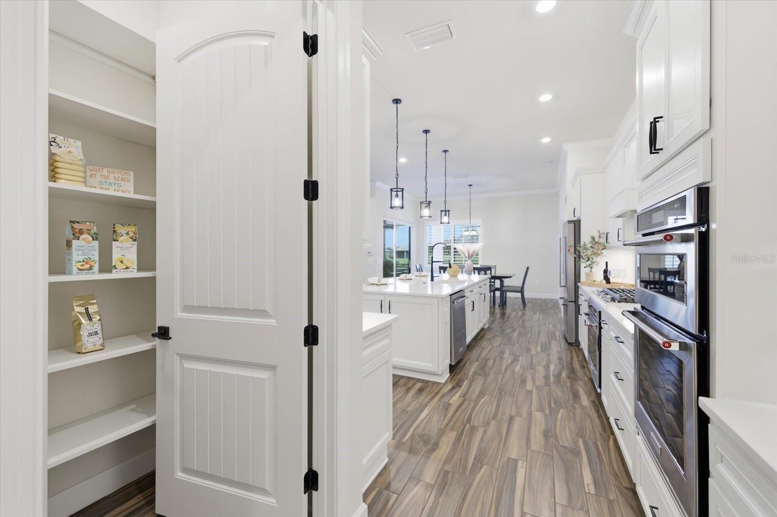18115 LITTLETON PL — photo 24