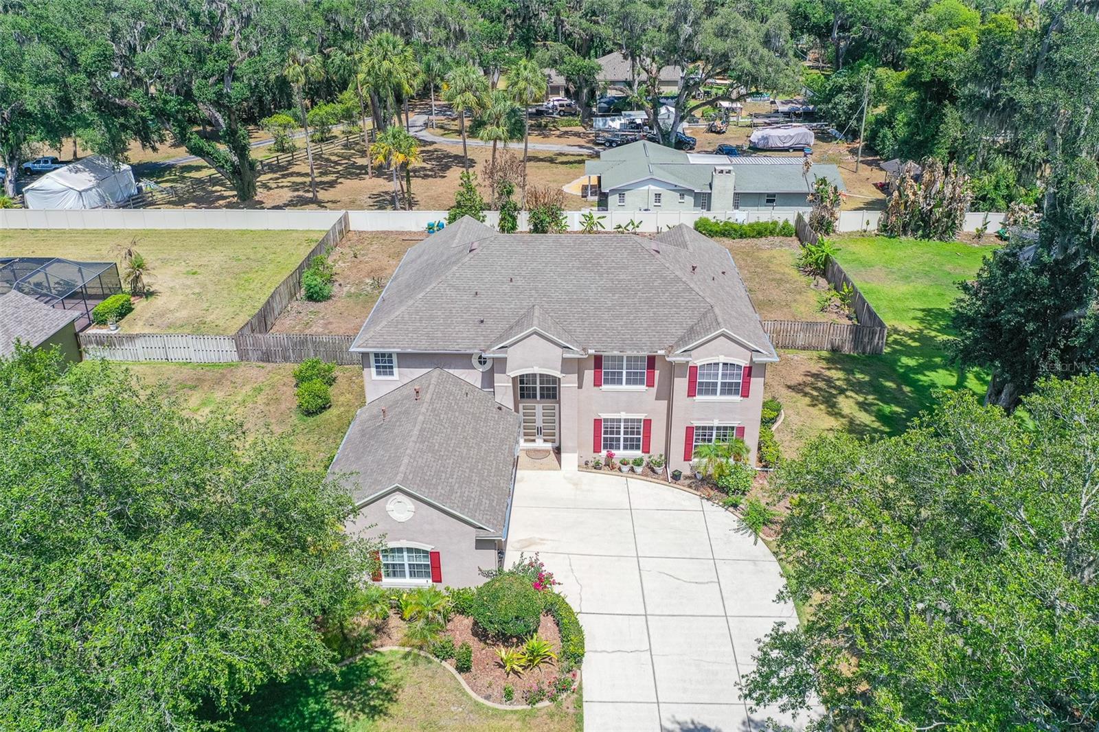 915 HICKORY FORK DR — photo 44