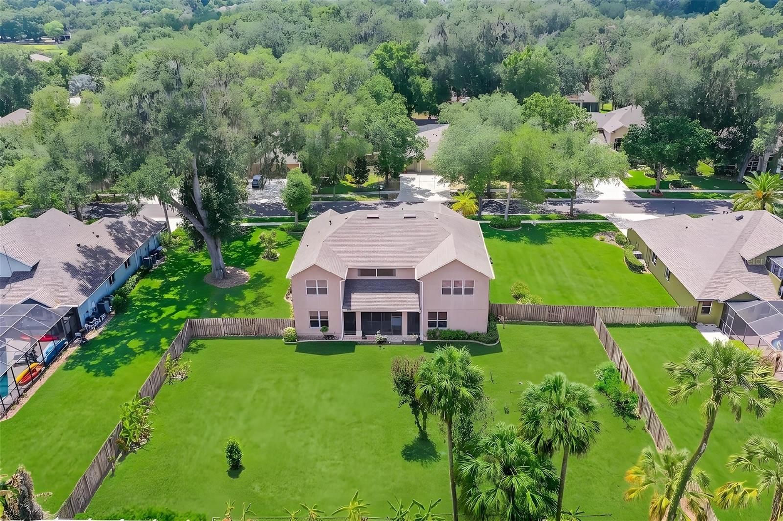 915 HICKORY FORK DR — photo 37