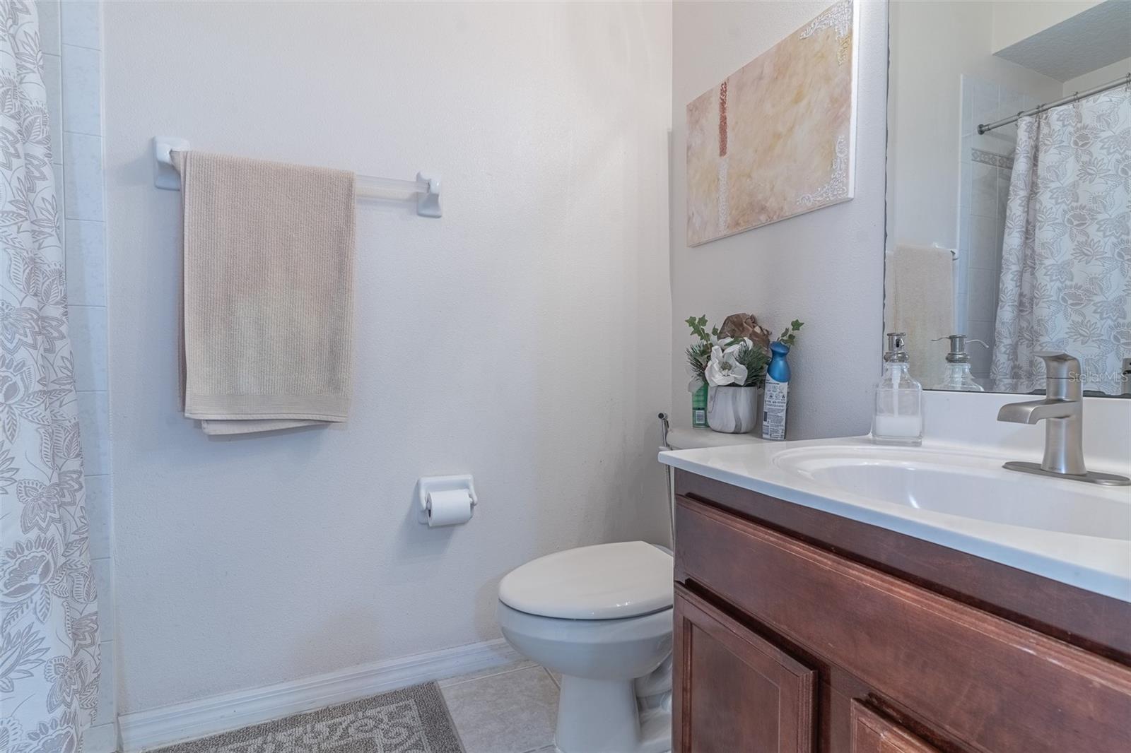 915 HICKORY FORK DR — photo 23
