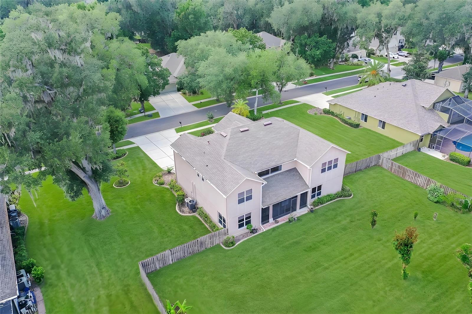 915 HICKORY FORK DR — photo 41