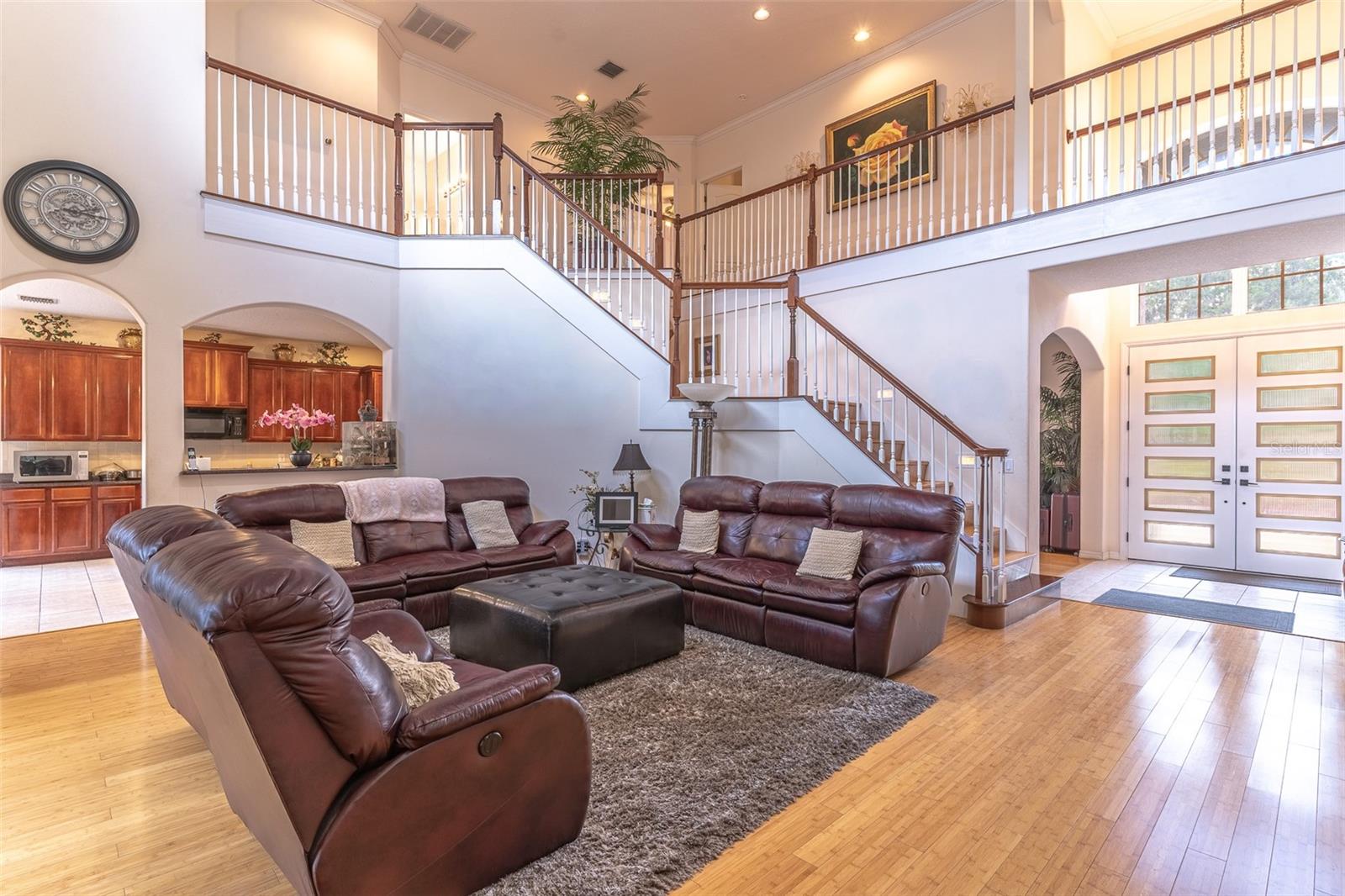 915 HICKORY FORK DR — photo 3