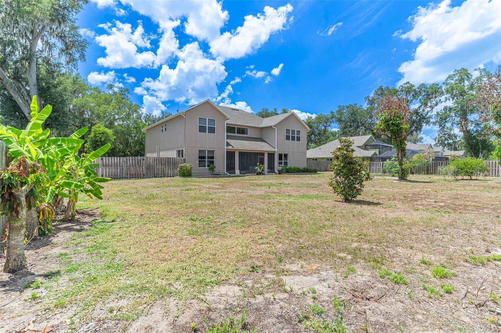915 HICKORY FORK DR — photo 31
