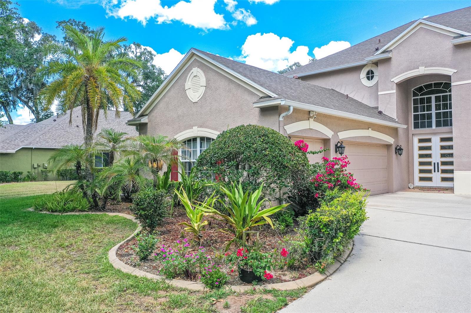 915 HICKORY FORK DR — photo 36