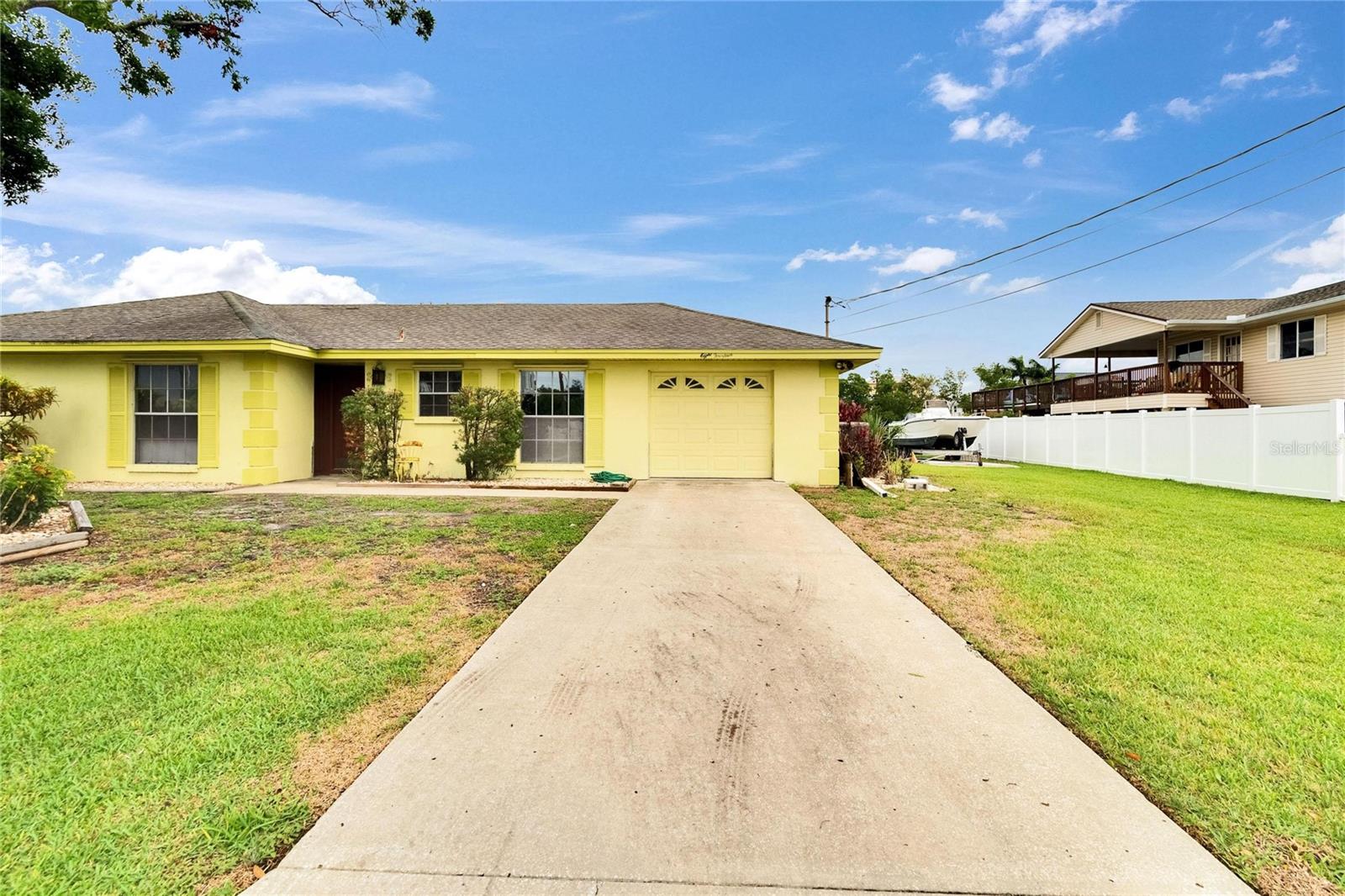 814 SEABREEZE DR — photo 11