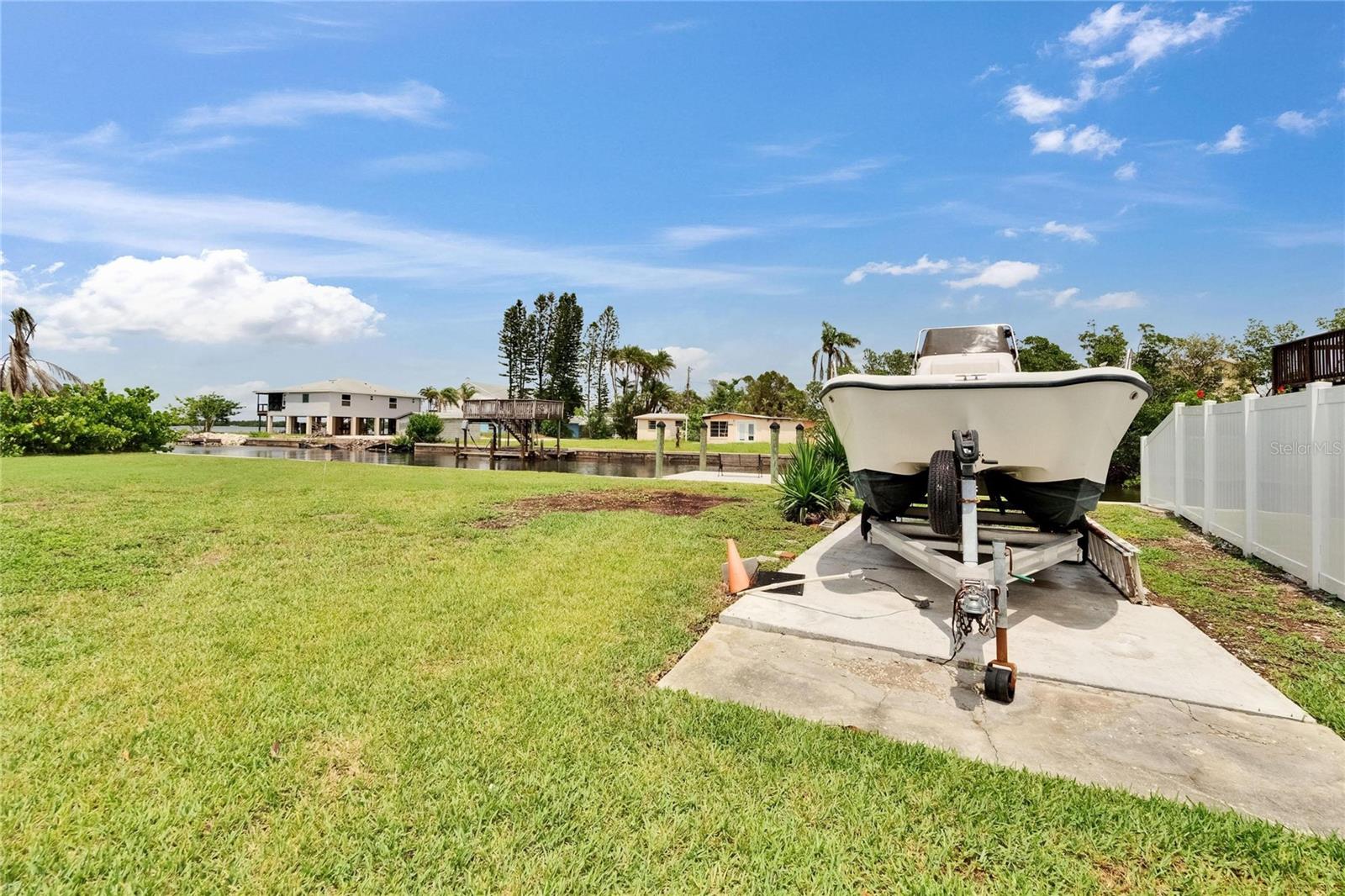814 SEABREEZE DR — photo 12