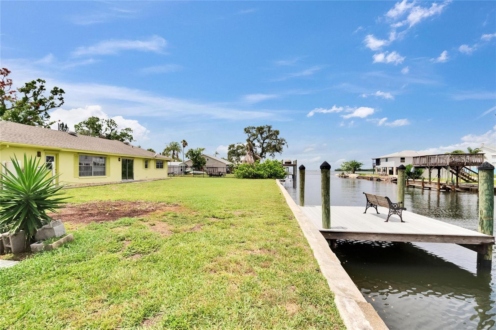 814 SEABREEZE DR — photo 13