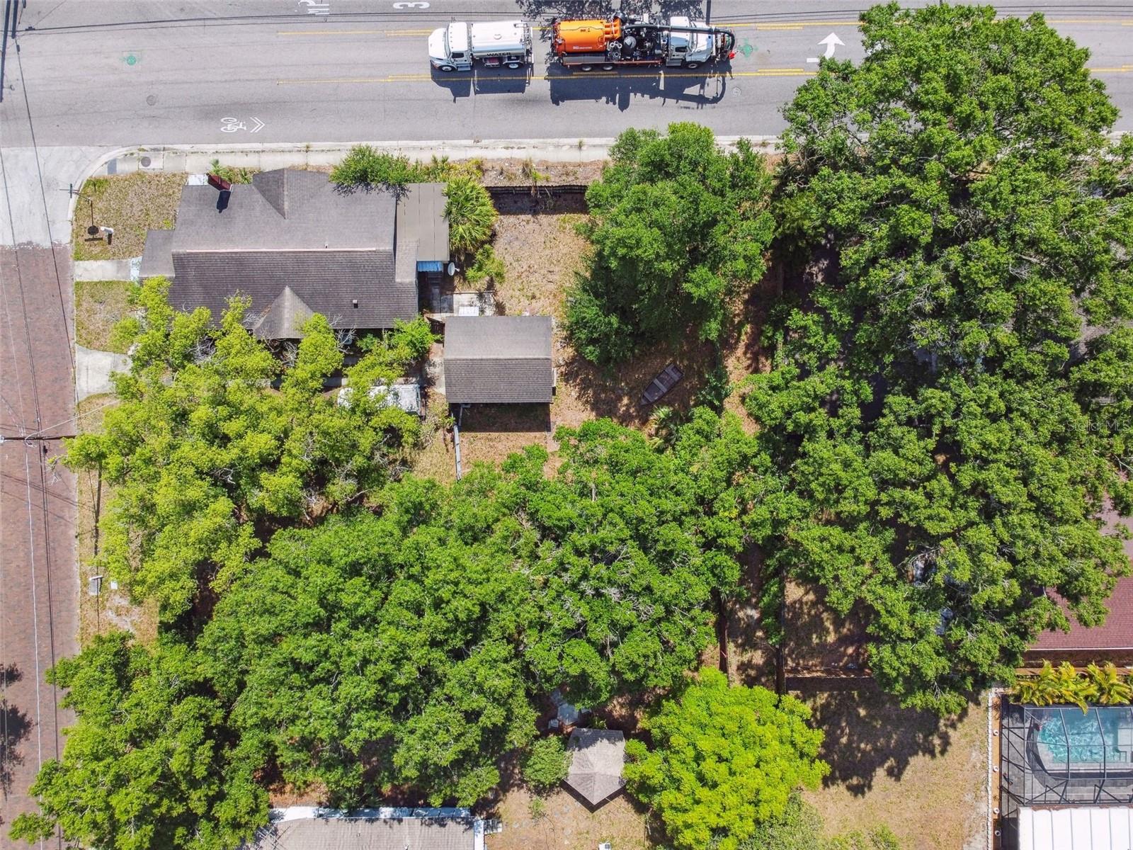 702 W VIRGINIA AVE — photo 68
