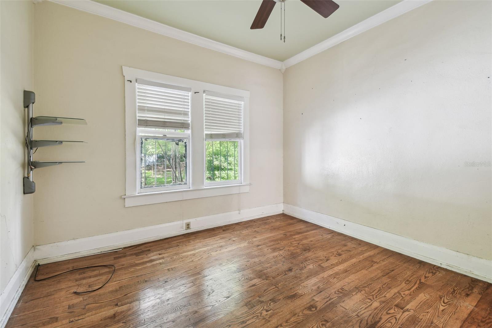 702 W VIRGINIA AVE — photo 39