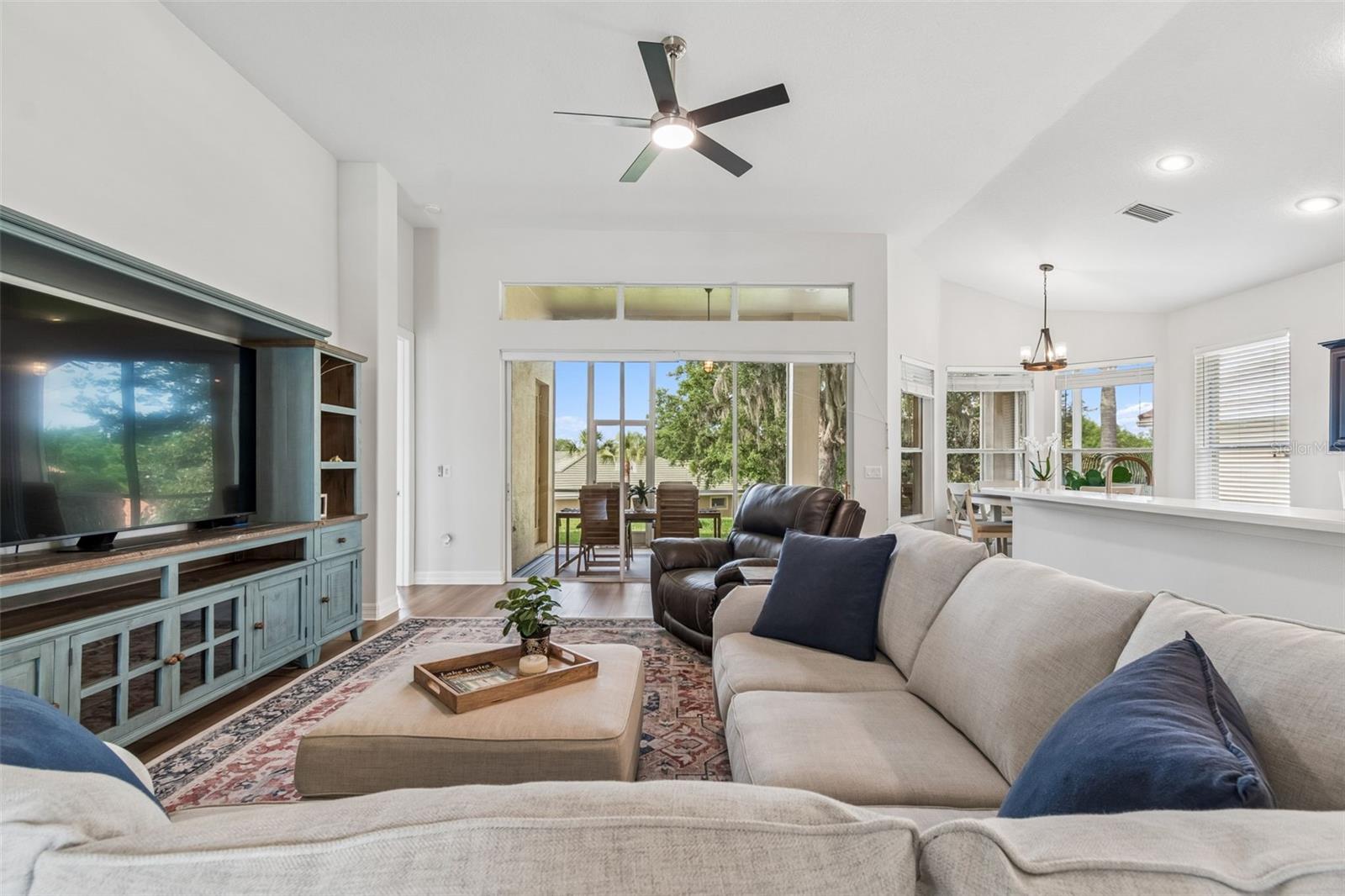 13128 PALMILLA CIR — photo 13
