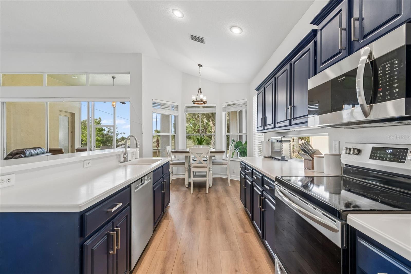 13128 PALMILLA CIR — photo 17