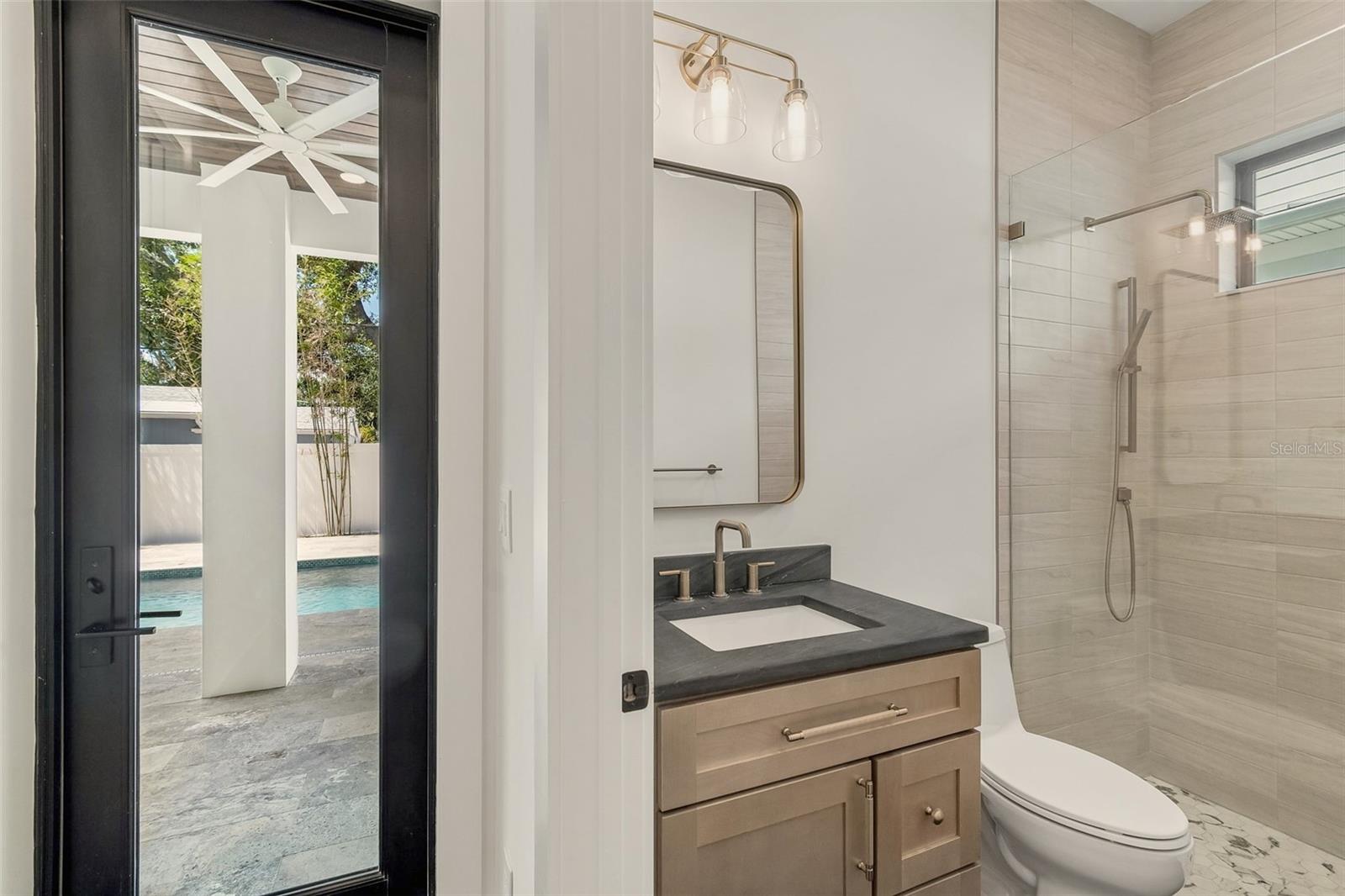 3605 W KENSINGTON AVE — photo 35