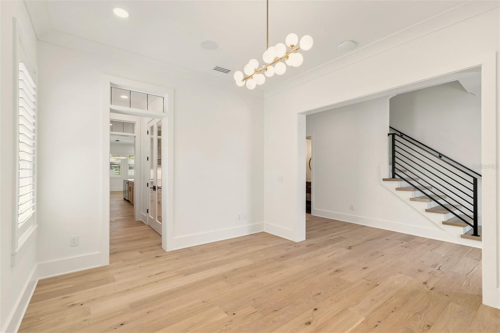 3605 W KENSINGTON AVE — photo 9