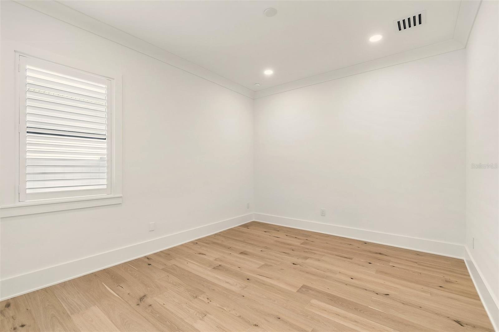3605 W KENSINGTON AVE — photo 39