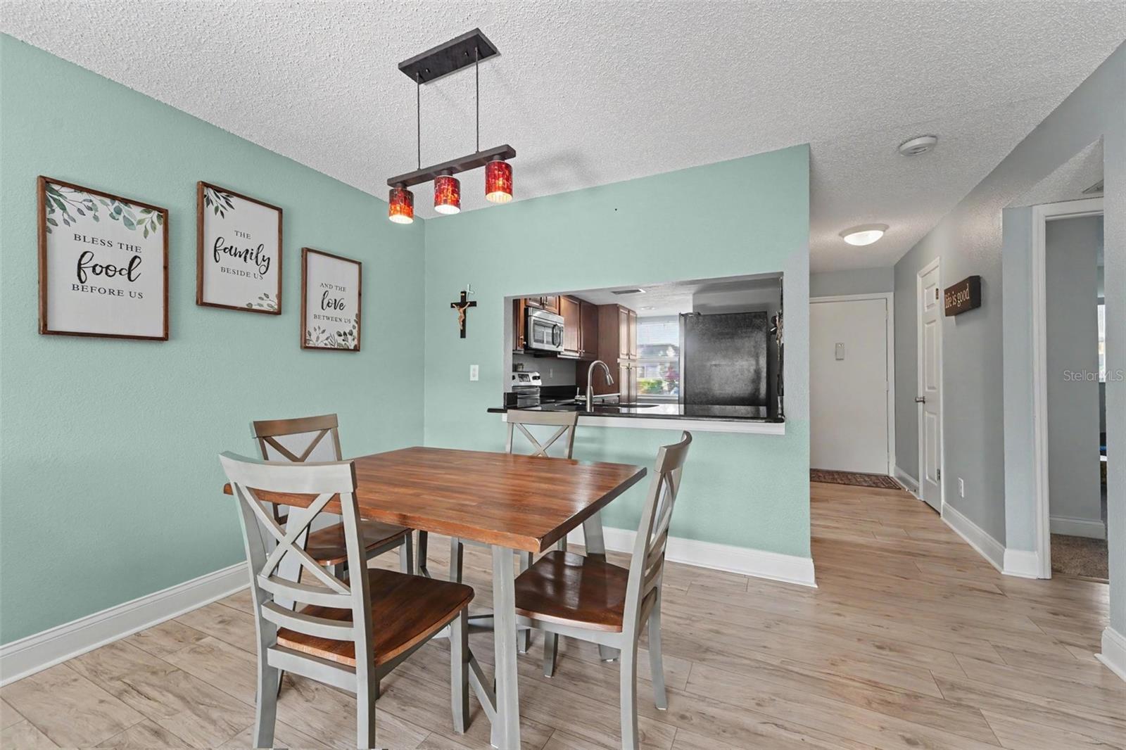 3402 TEESIDE DR — photo 9