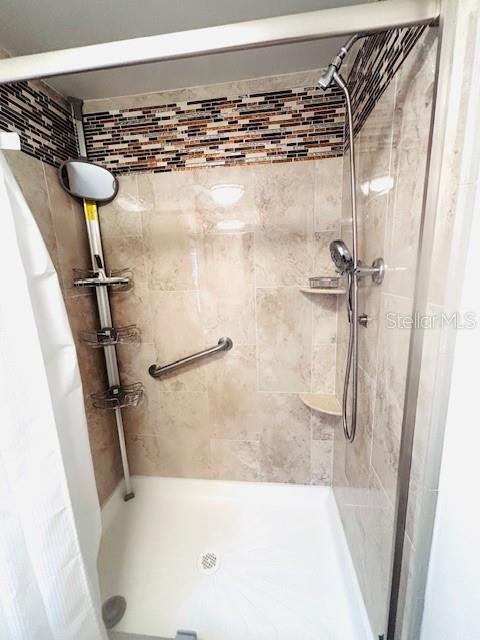 34445 COUNTRYSIDE DR — photo 17