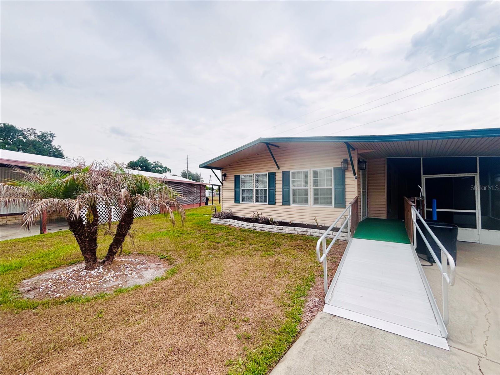 34445 COUNTRYSIDE DR — photo 28