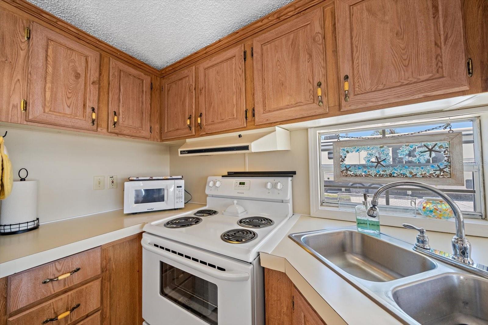 58 MONTEGO DR — photo 19