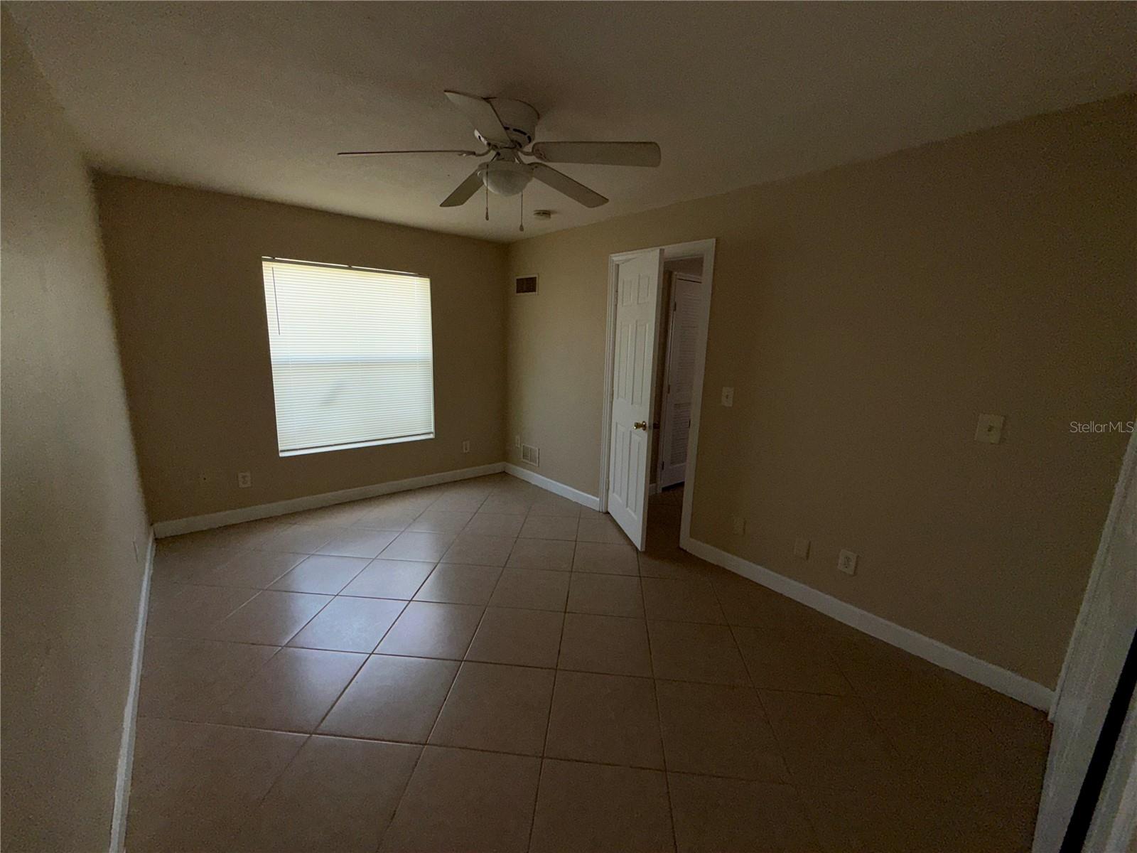 117 N EVERGREEN AVE #105 — photo 5