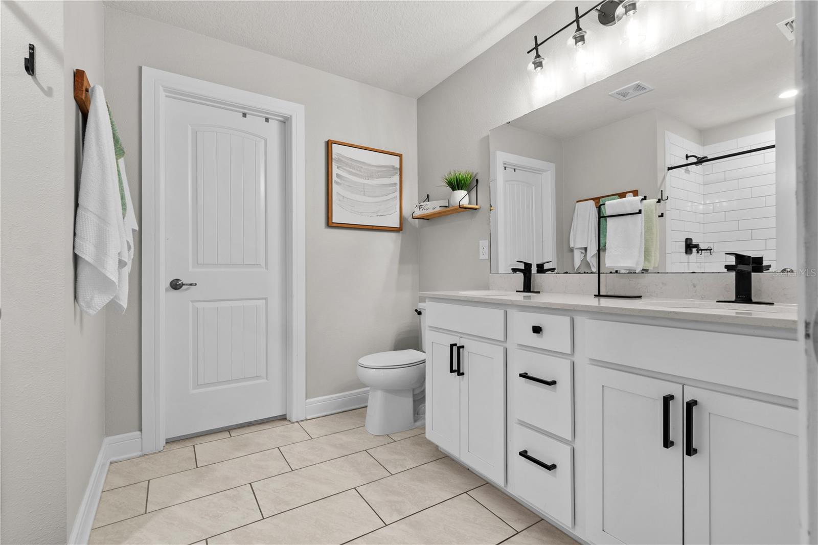 9109 ROYAL RIVER CIR — photo 28