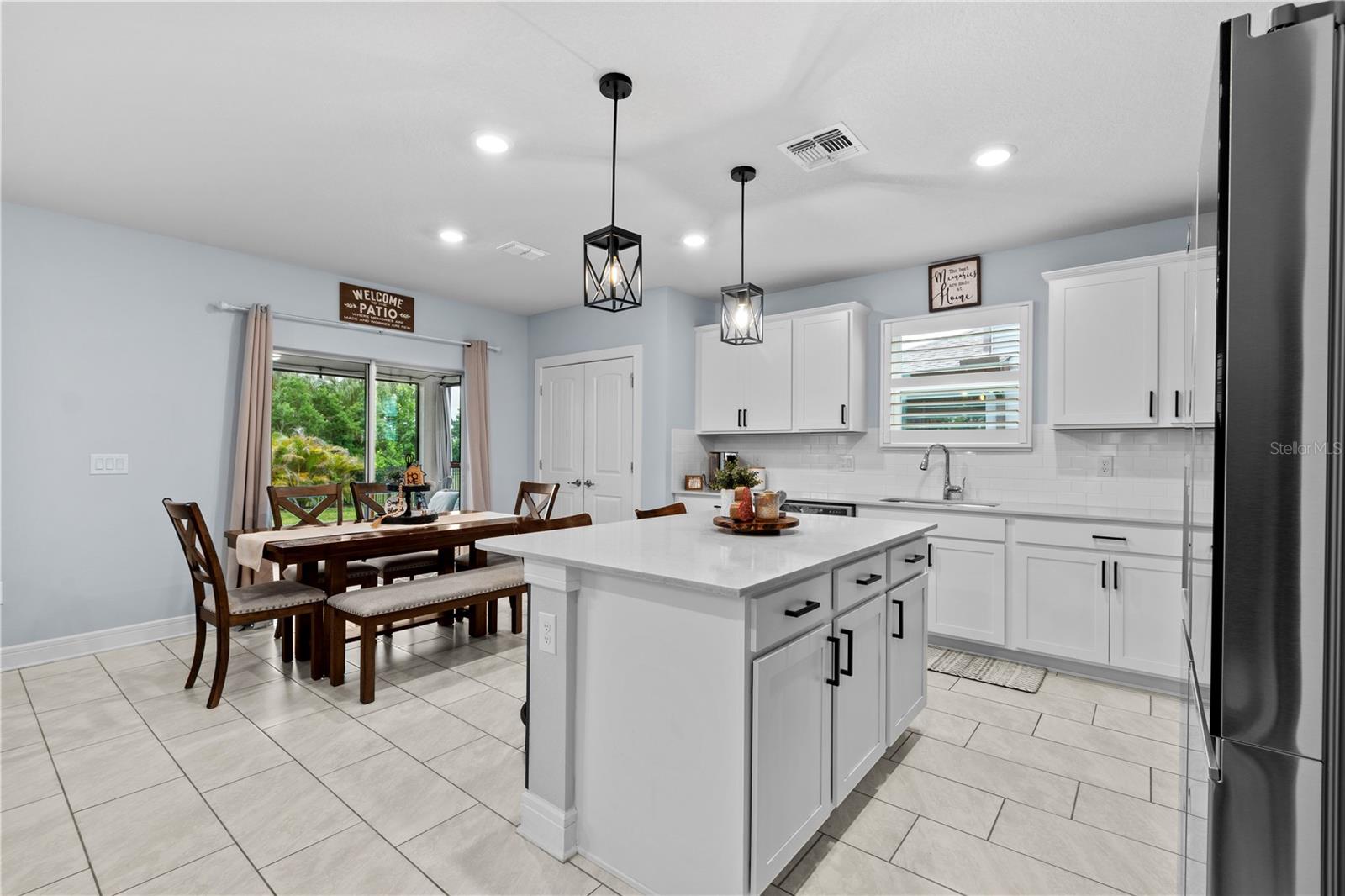 9109 ROYAL RIVER CIR — photo 15