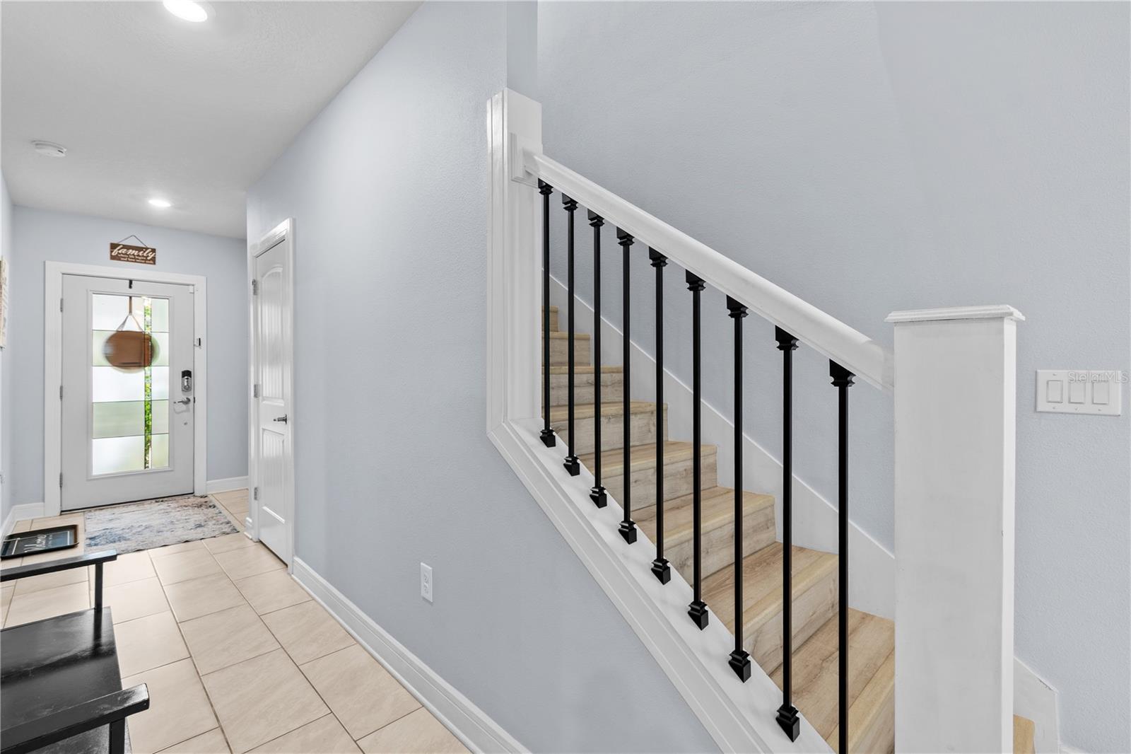 9109 ROYAL RIVER CIR — photo 7