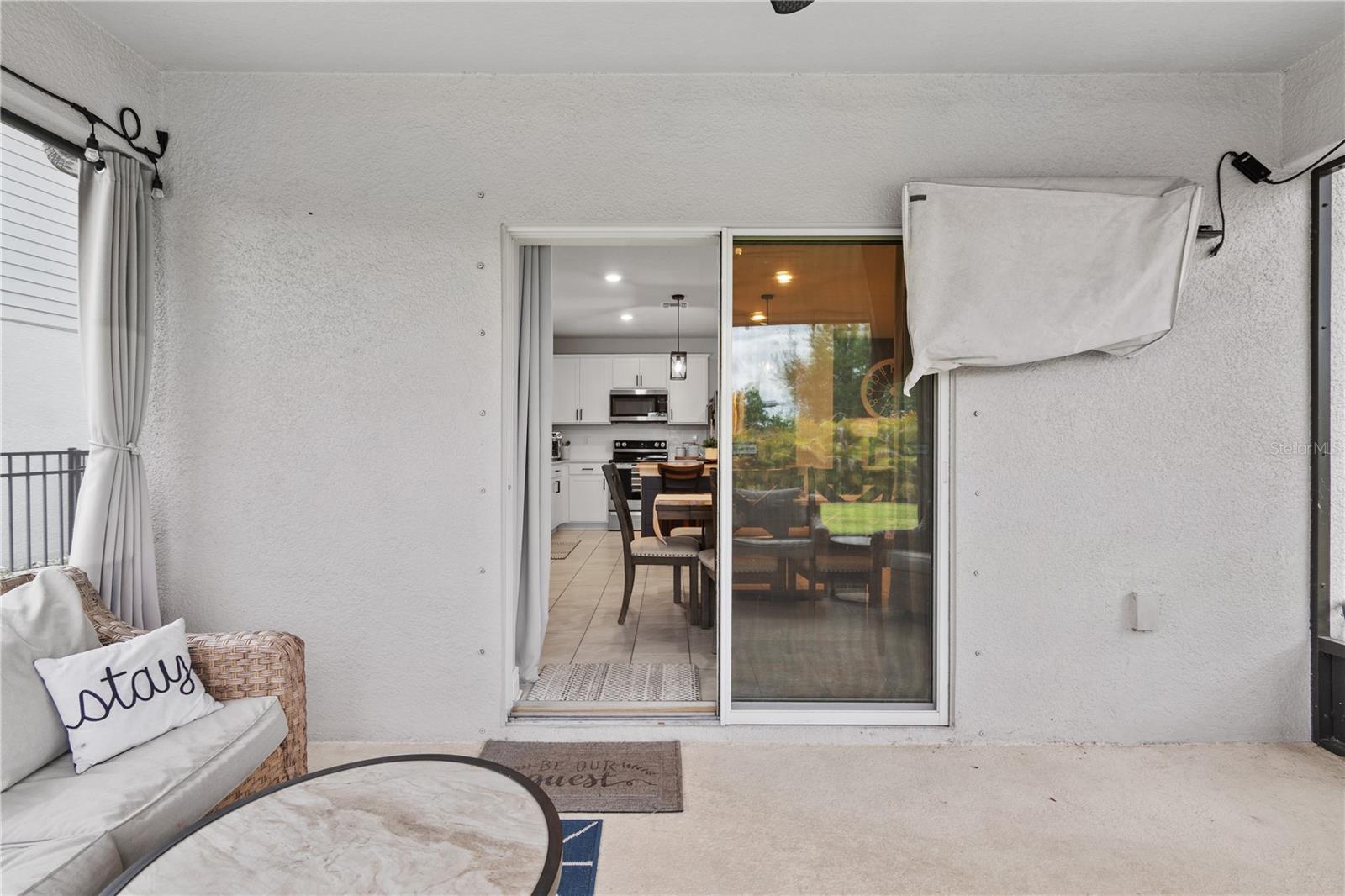 9109 ROYAL RIVER CIR — photo 41