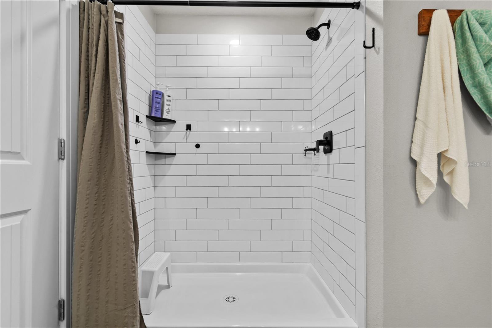 9109 ROYAL RIVER CIR — photo 29