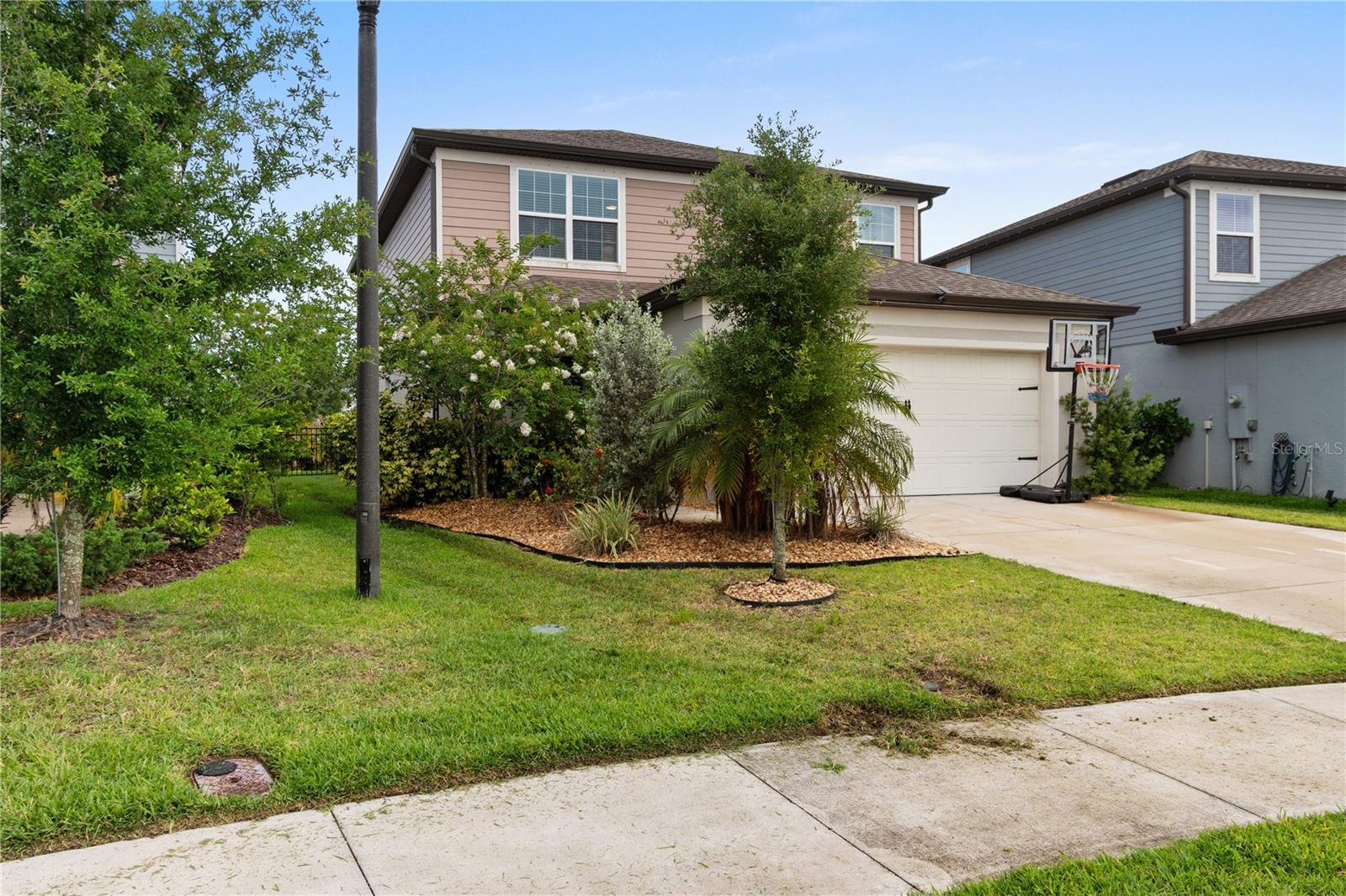 9109 ROYAL RIVER CIR — photo 48