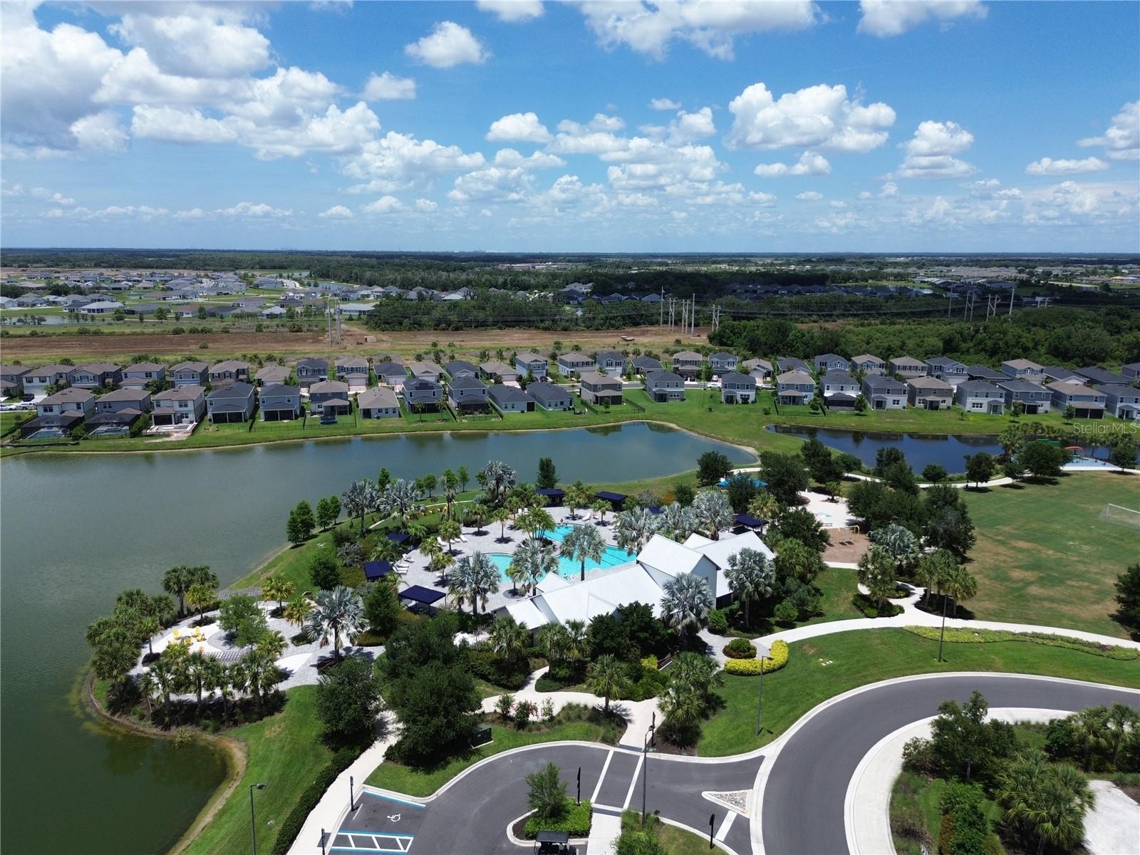 9109 ROYAL RIVER CIR — photo 49