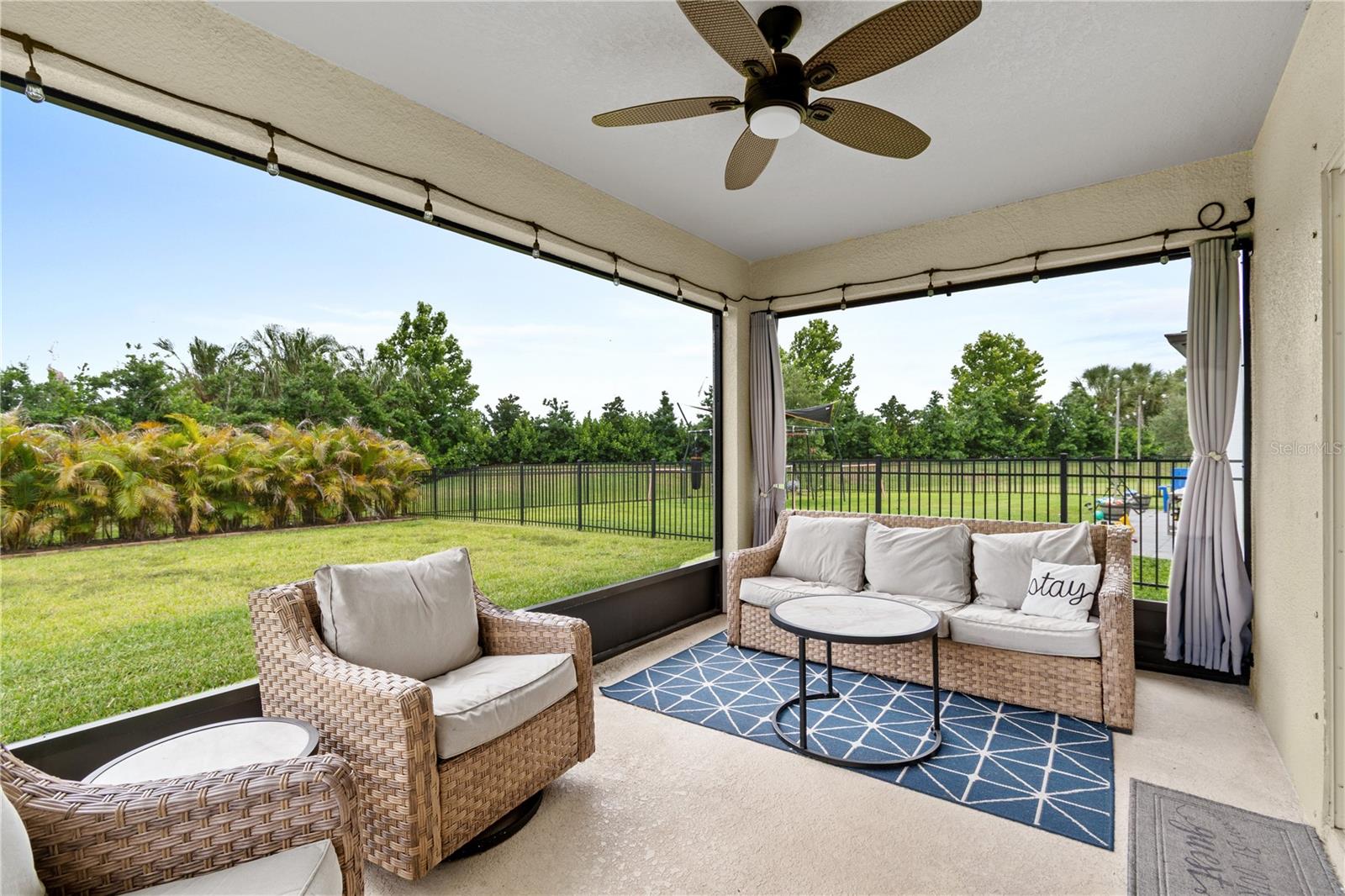 9109 ROYAL RIVER CIR — photo 40