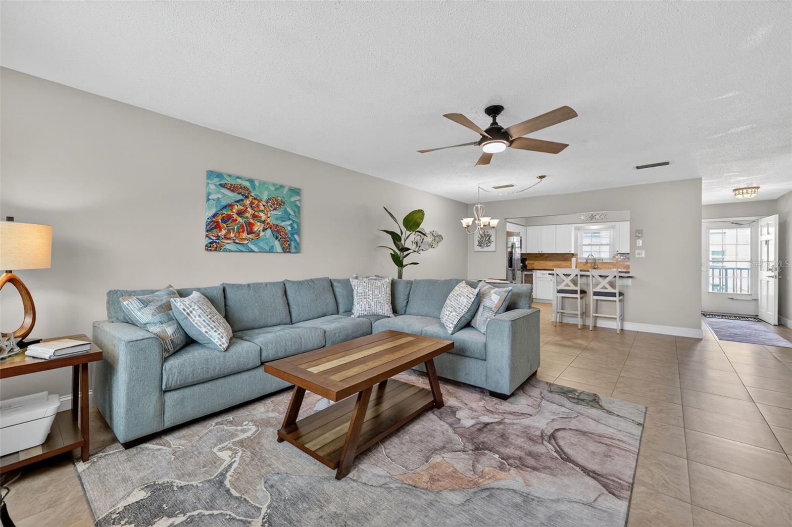 1706 BELLEAIR FOREST DR #220 — photo 2
