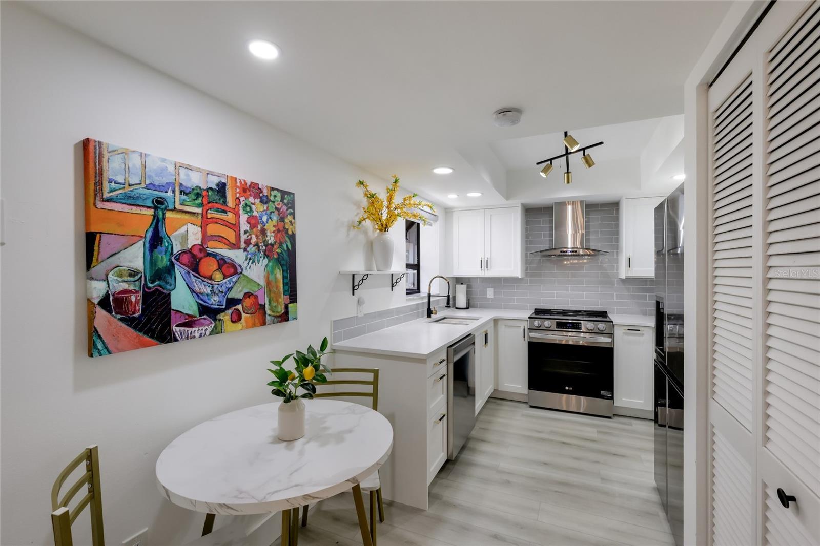 6427 HERITAGE LN #6427 — photo 9