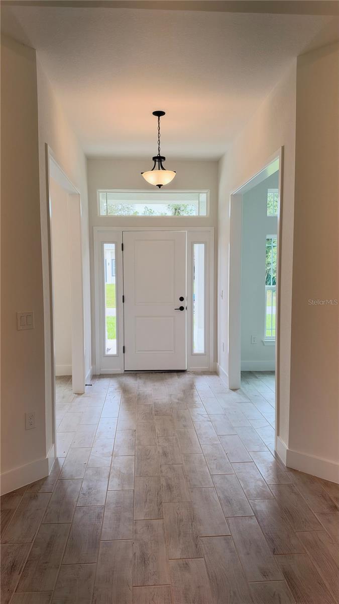 2823 HUMBERT AVE — photo 2