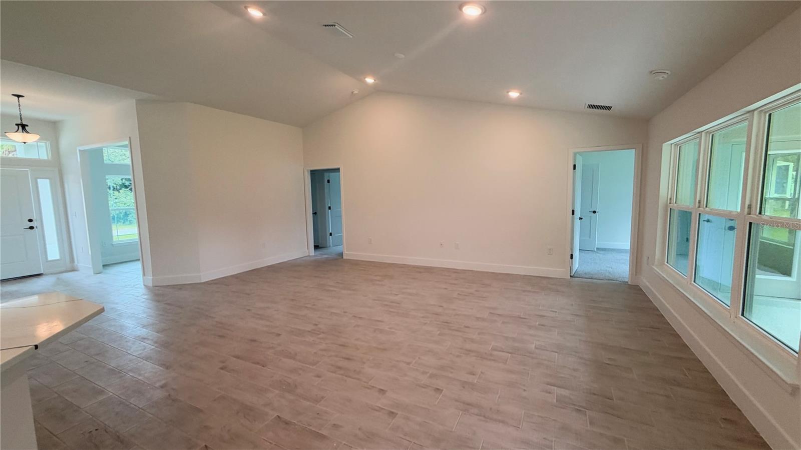 2823 HUMBERT AVE — photo 6
