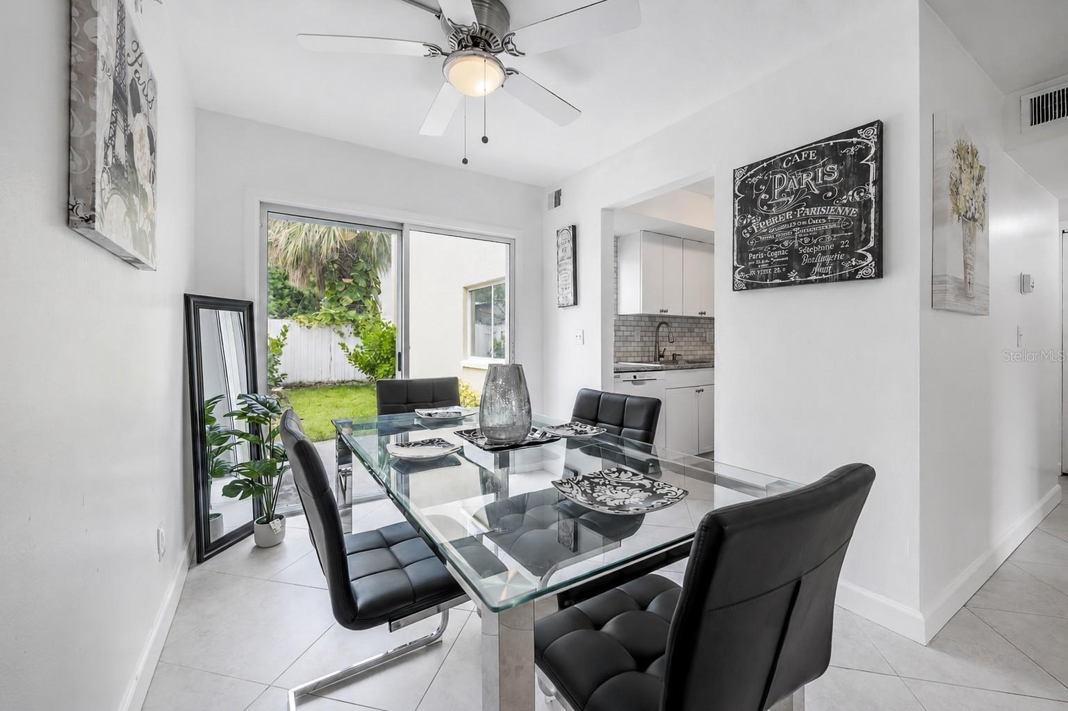 3206 W AZEELE ST #129 — photo 7