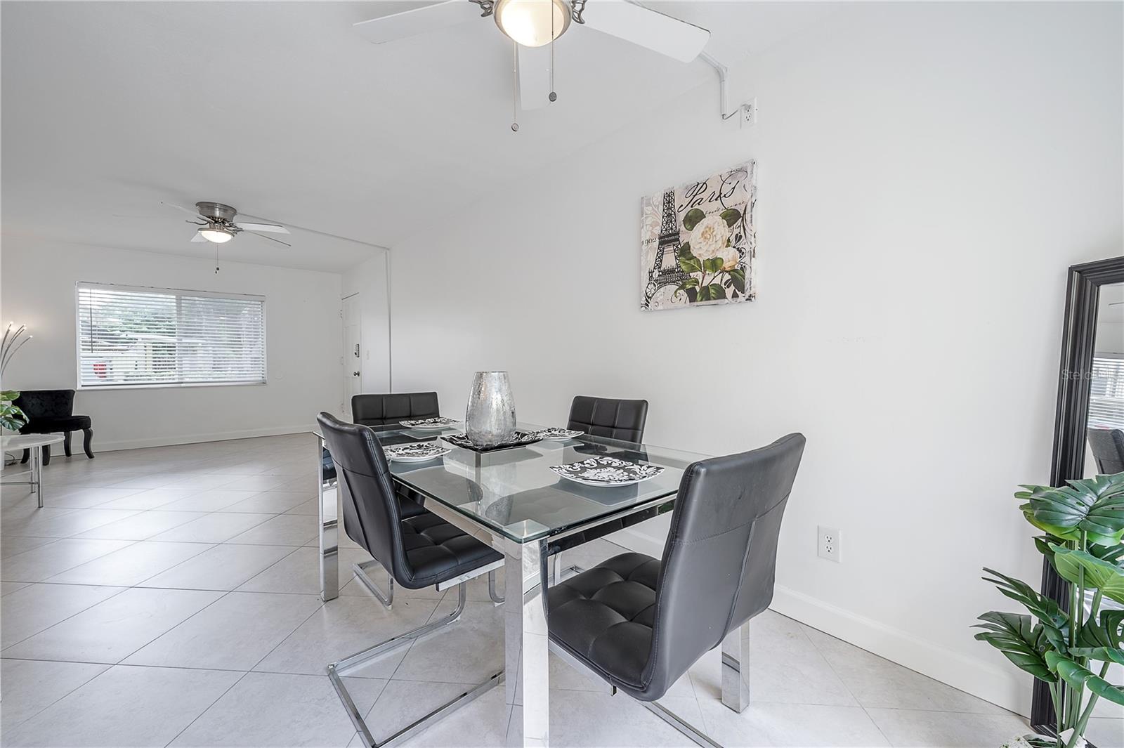 3206 W AZEELE ST #129 — photo 5