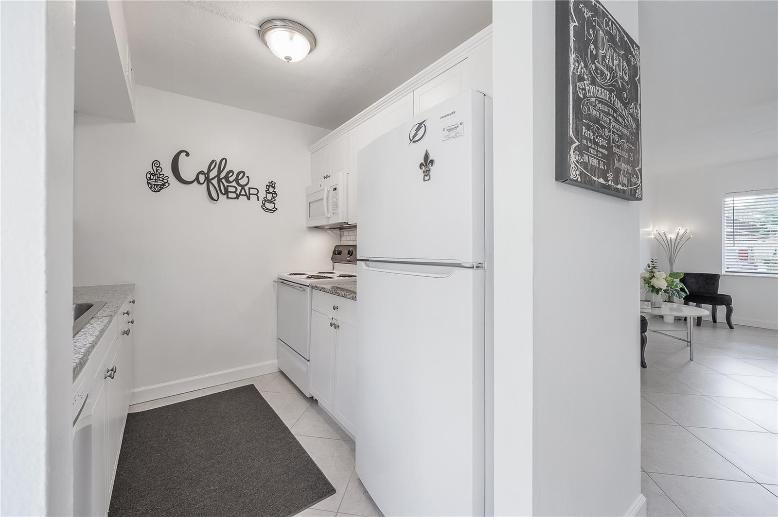 3206 W AZEELE ST #129 — photo 11