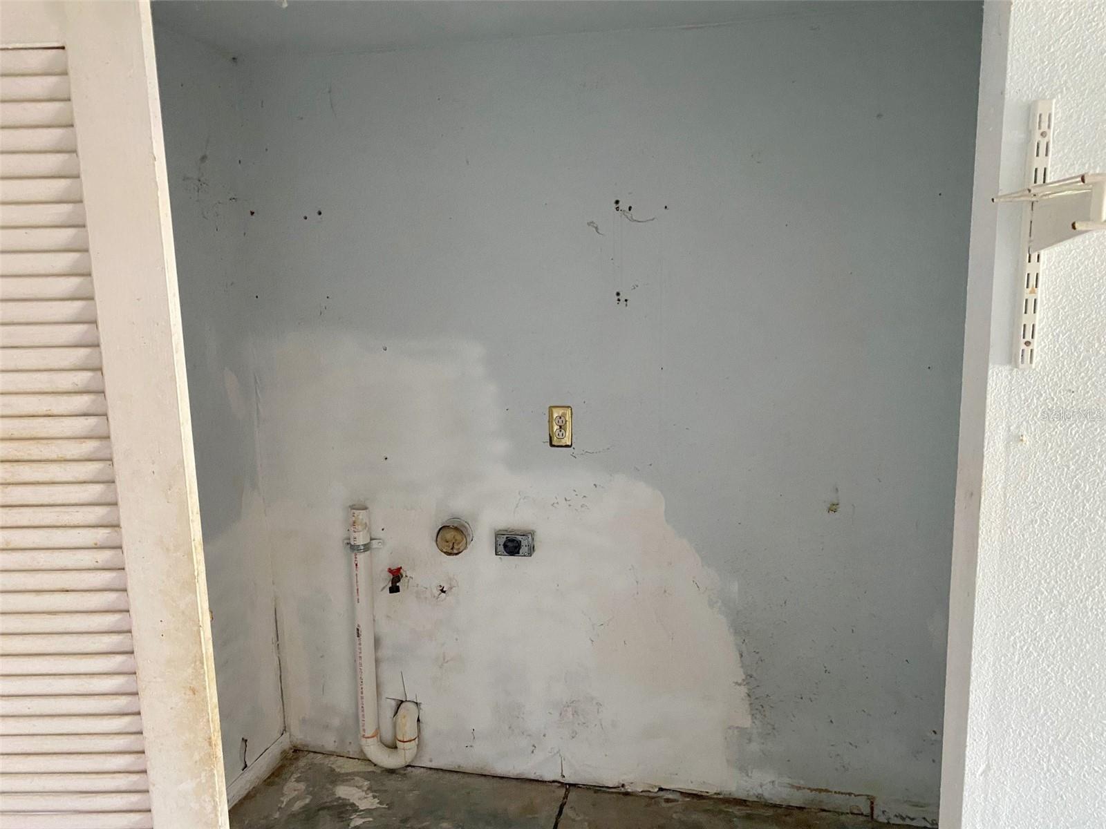 3716 E CLIFTON ST — photo 14