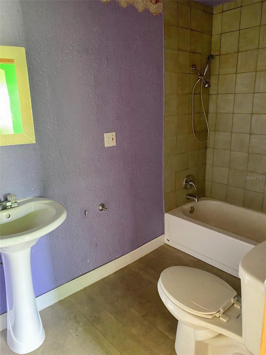 3716 E CLIFTON ST — photo 13