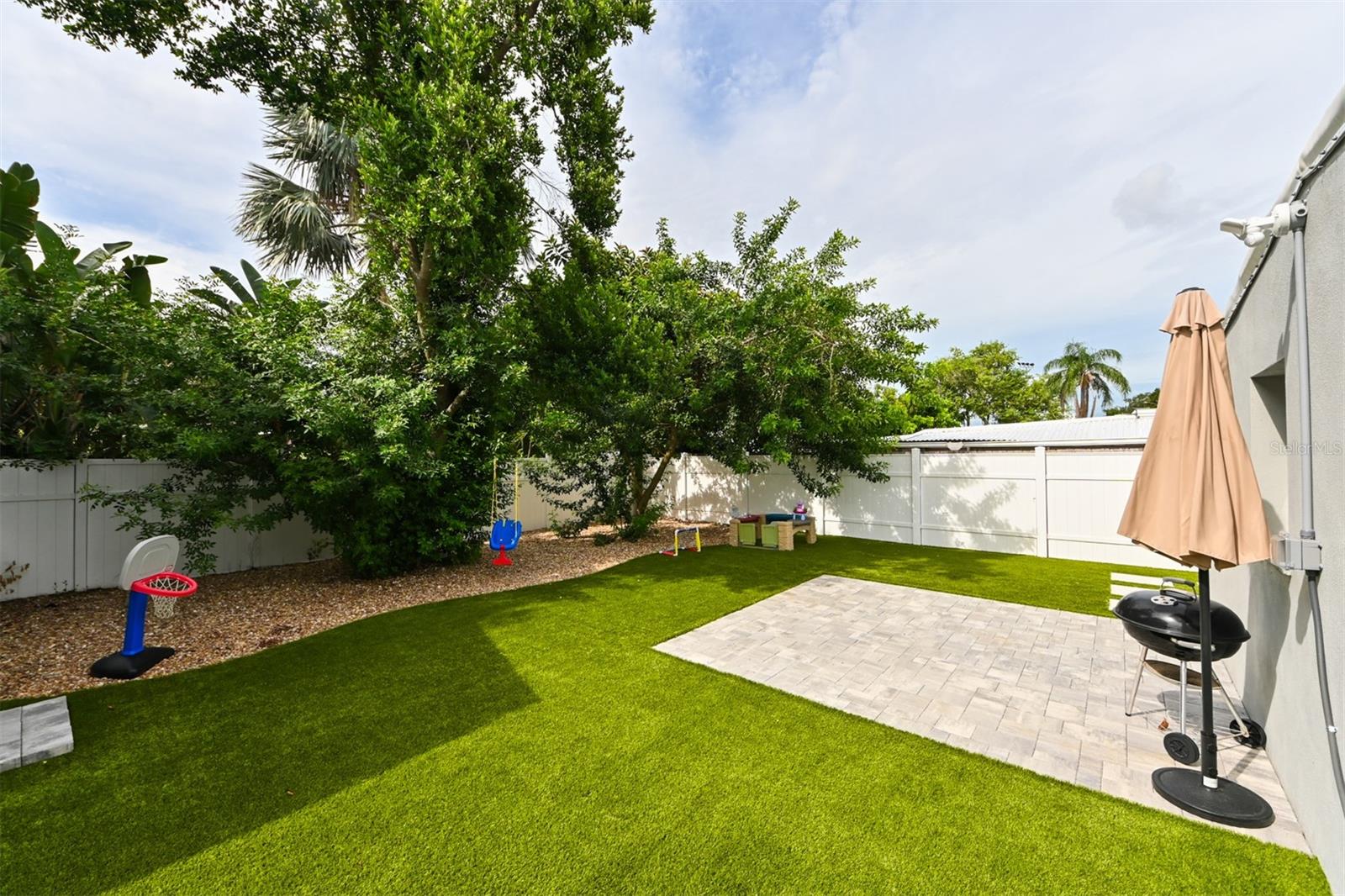 4114 W OLIVE ST — photo 19